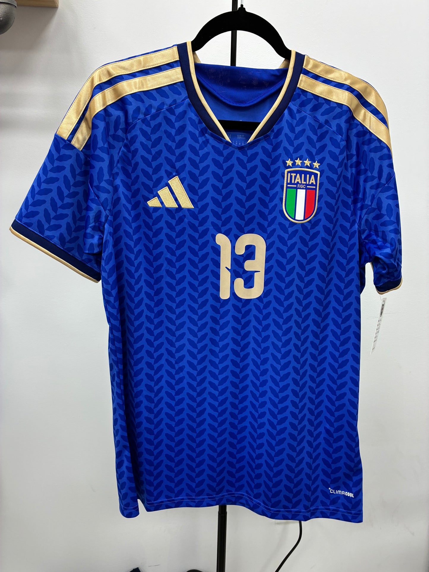 2026 Italy 13 Calafiori Home Jersey / Medium / New