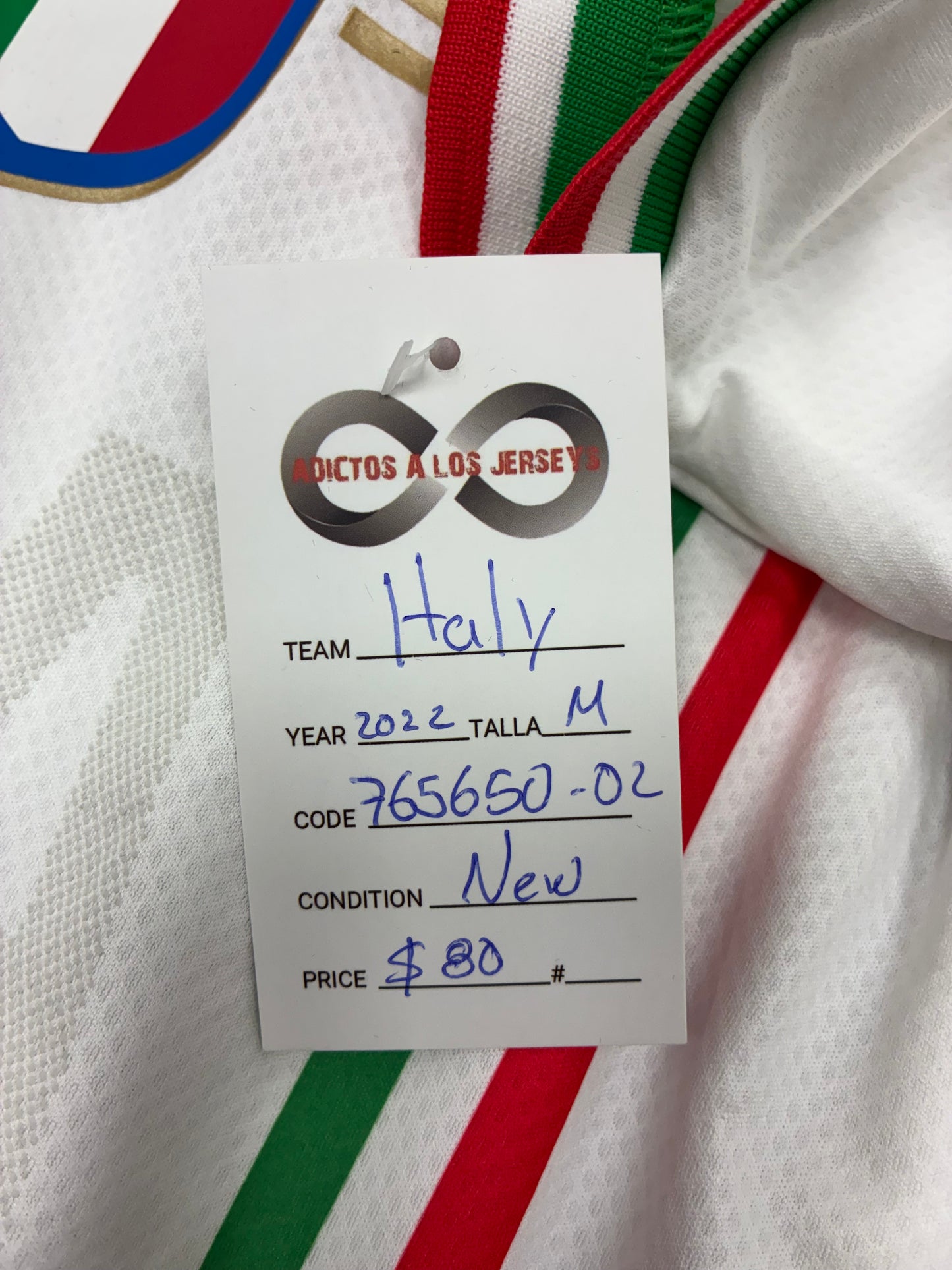2022 Italy Away Jersey / Medium / New