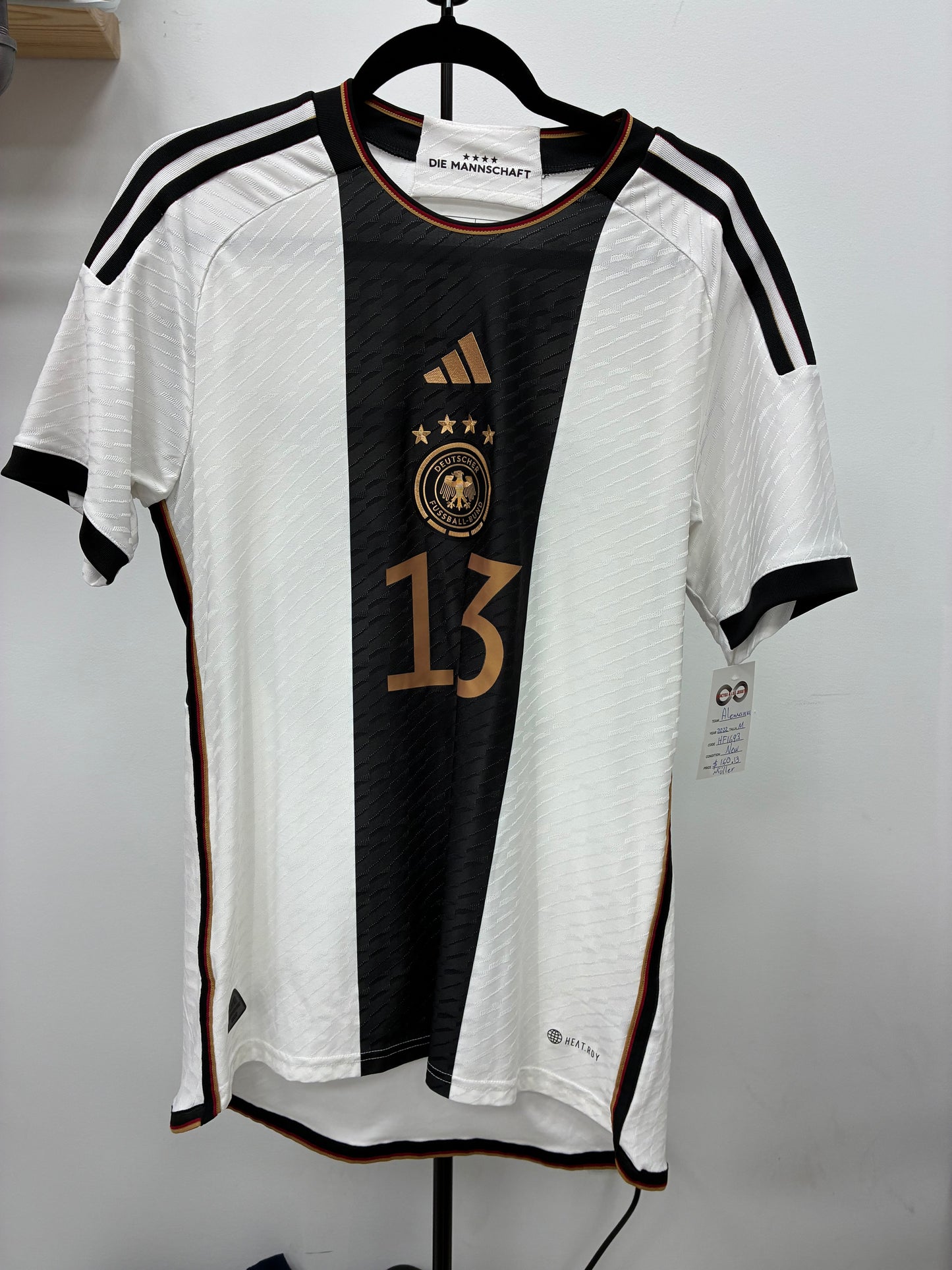 2022 Germany 13 Muller Player Version Home Jersey / Medium / New