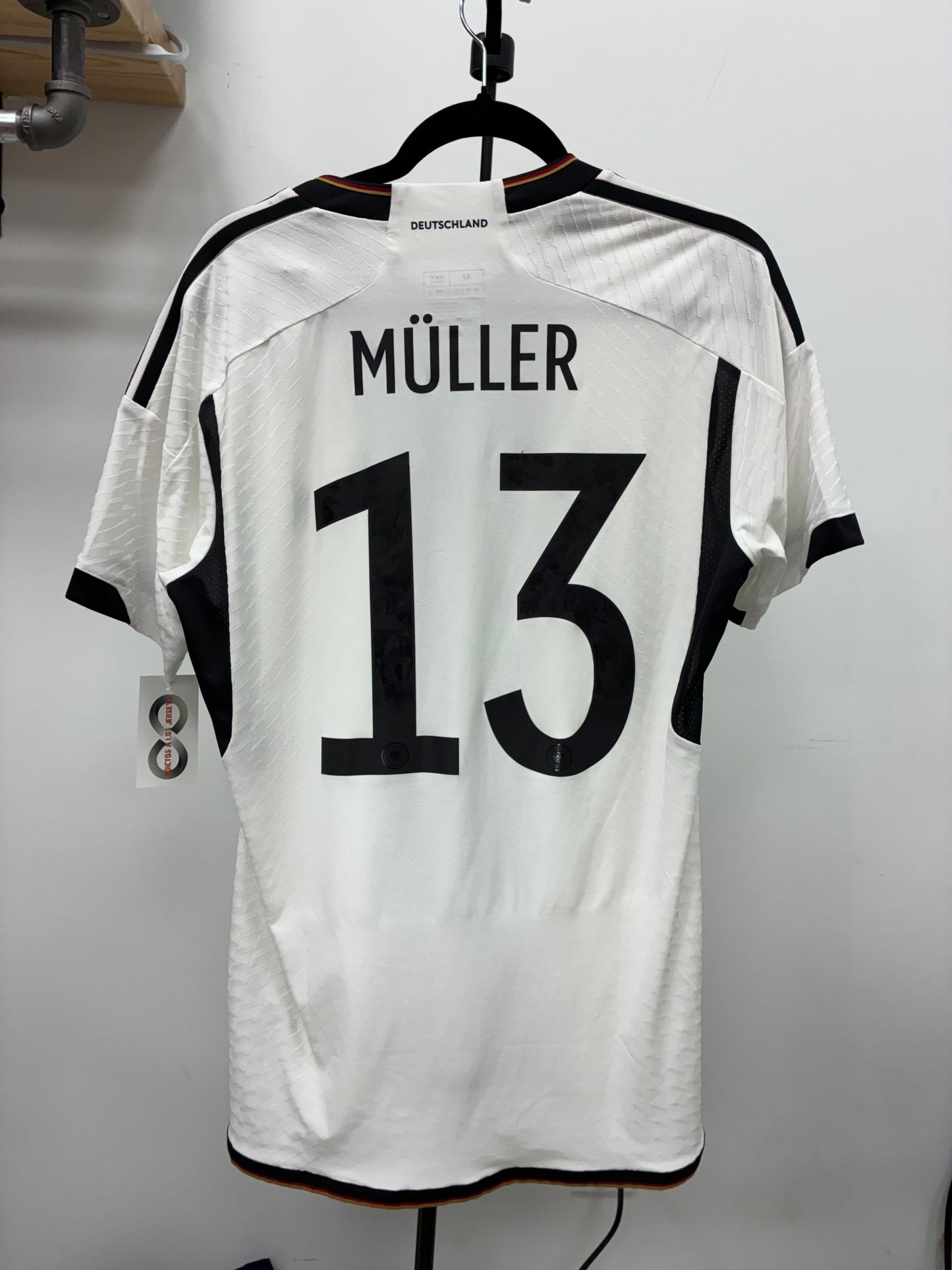 2022 Germany 13 Muller Player Version Home Jersey / Medium / New