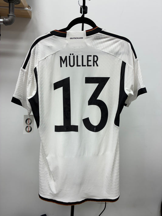 2022 Germany 13 Muller Player Version Home Jersey / Medium / New