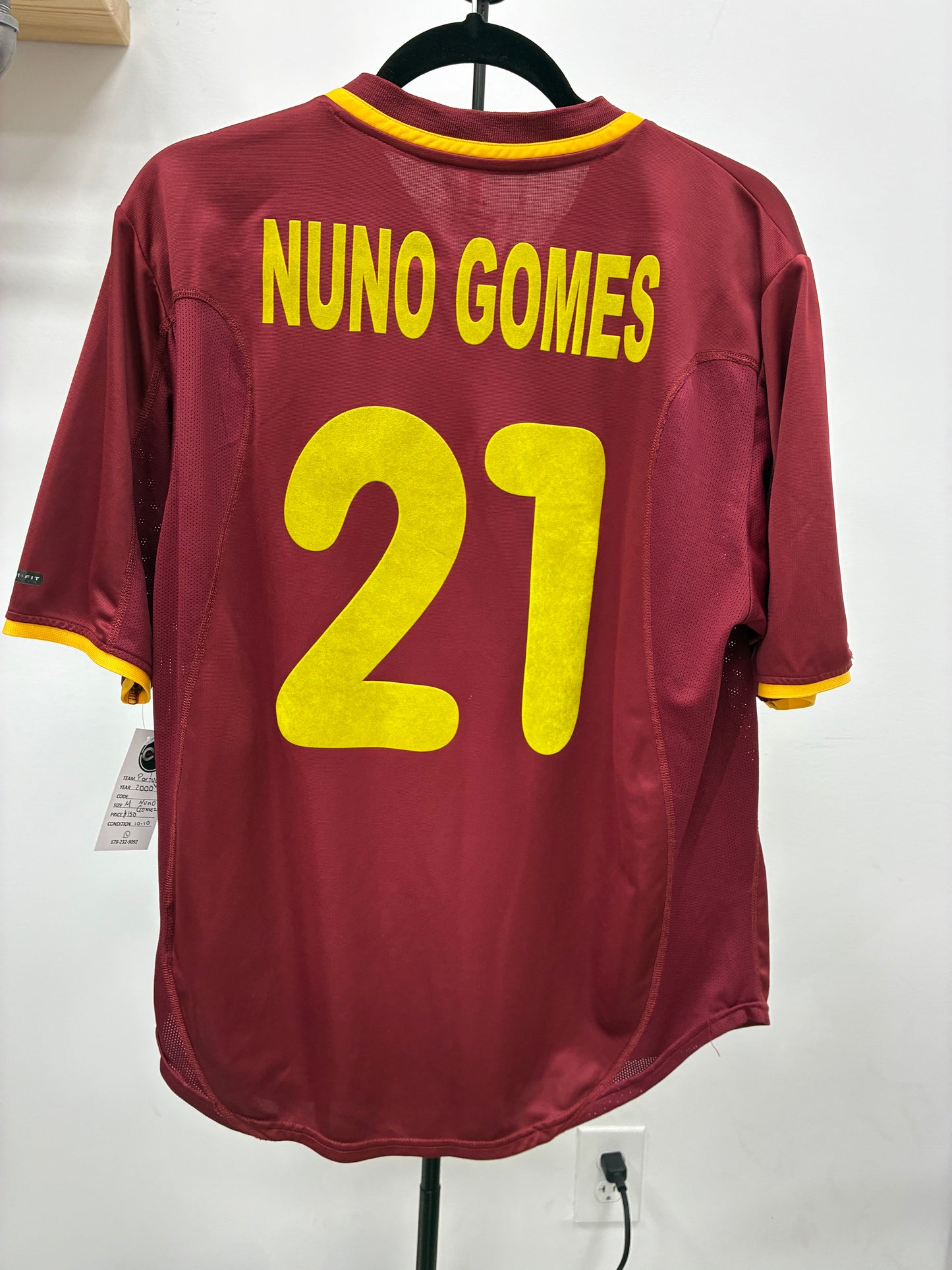 2000 Portugal 21 Nuno Gomez Home Jersey / Medium / 10/10