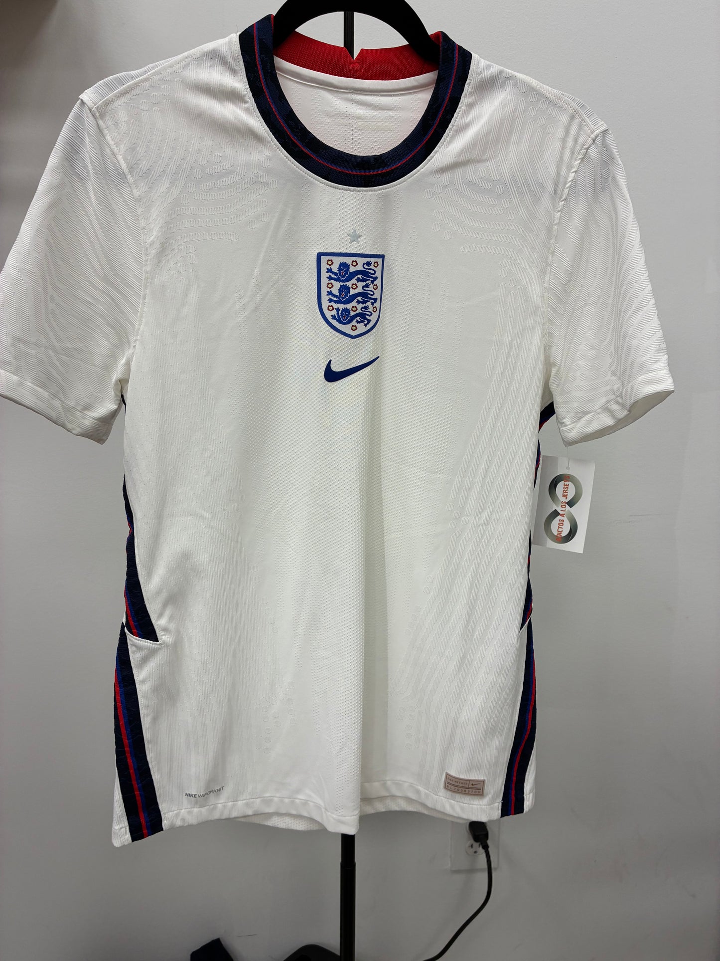 2020 England Player Version Home Jersey / Medium / New