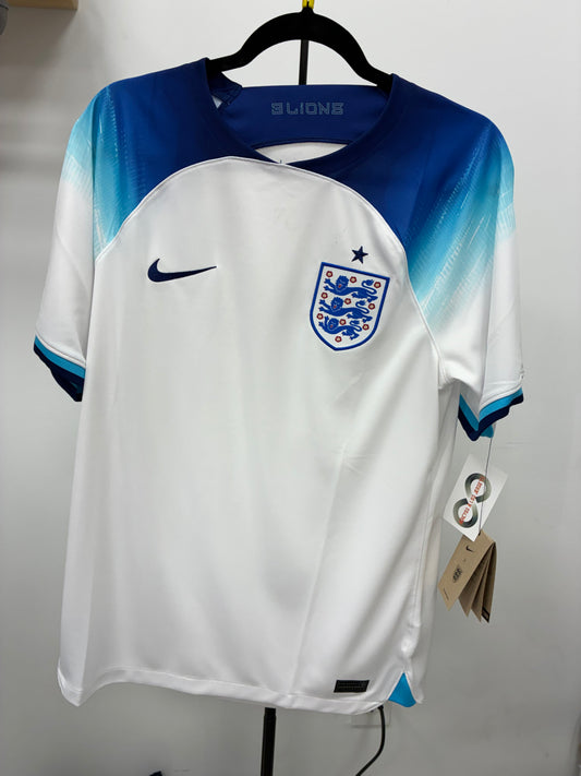 2022 England Home Jersey / Medium / New
