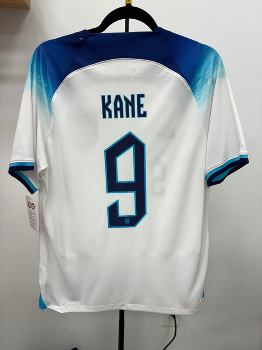 2022 England 9 Kane Home Jersey / Medium / New
