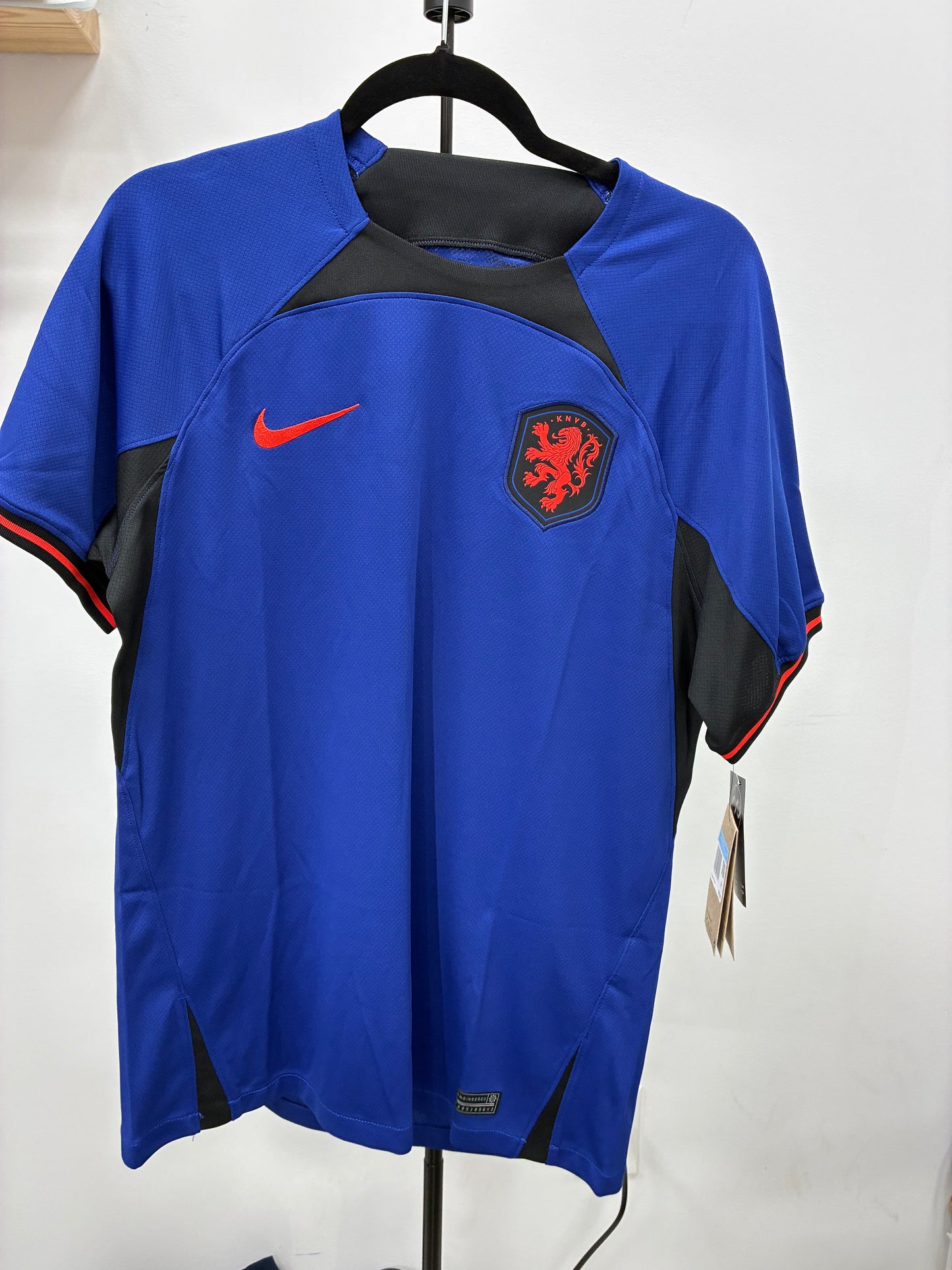 2022 Netherlands Away Jersey / Medium / New