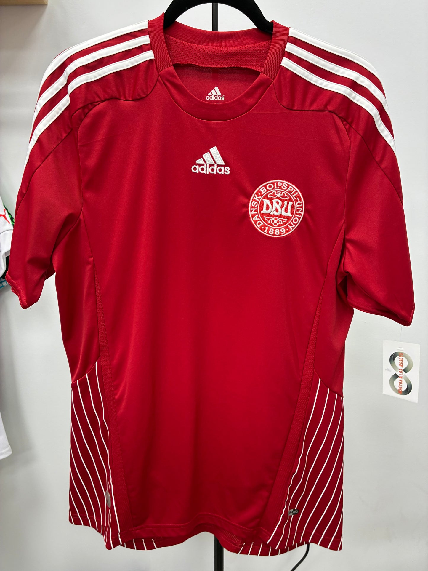 2008 Denmark Home Jersey / Medium / Excellent