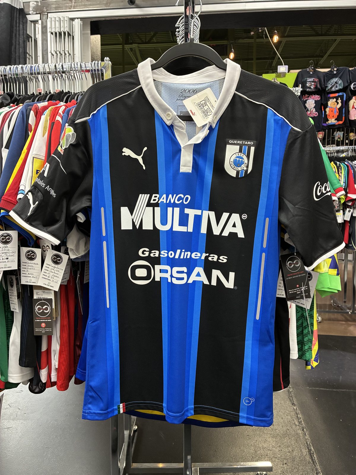 Queretaro FC 2016-17 Home Jersey front