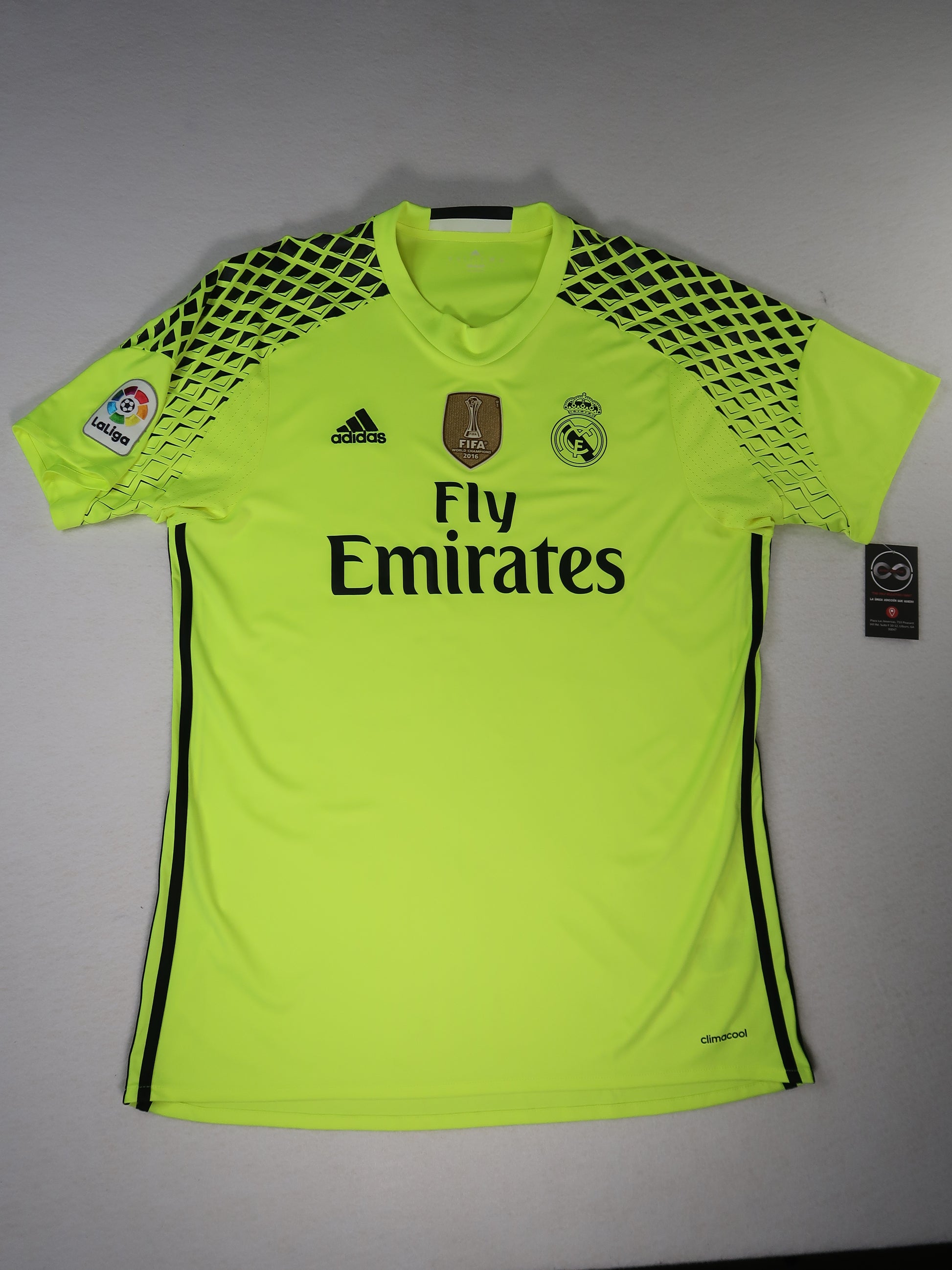 2016-17 Real Madrid goalkeeper jersey front, neon yellow with FIFA World Champions badge
