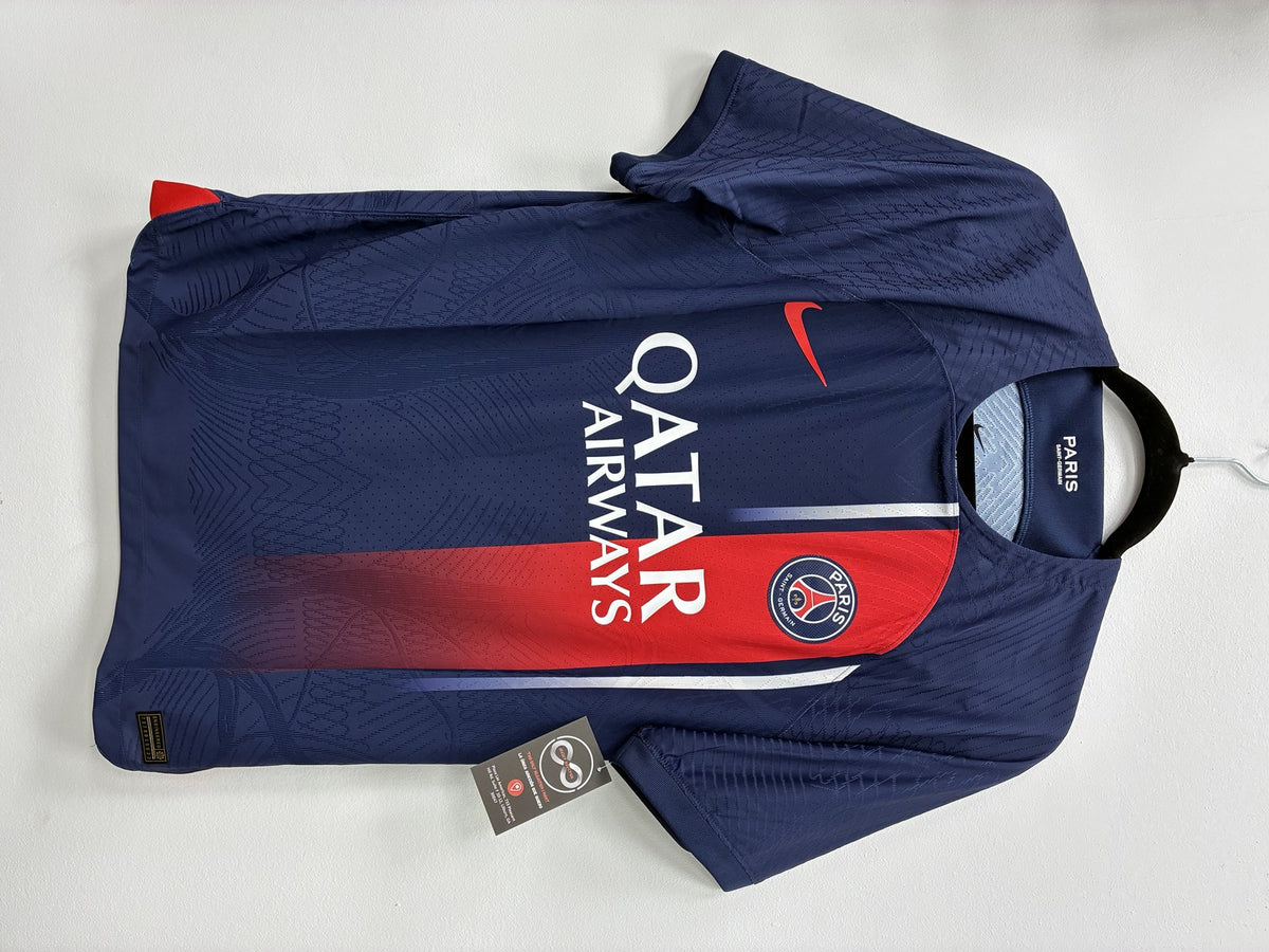 2023-24 Paris Saint-Germain Home Jersey Medium