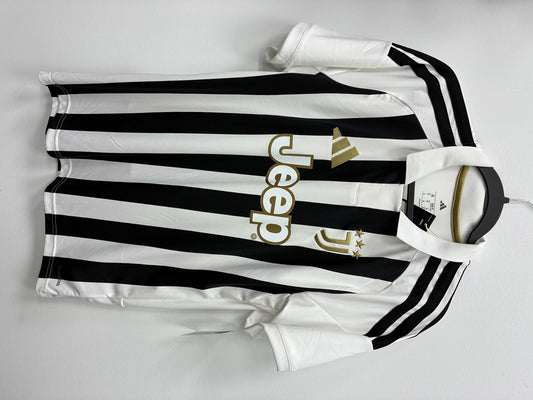 2026-27 Juventus Home Jersey Medium