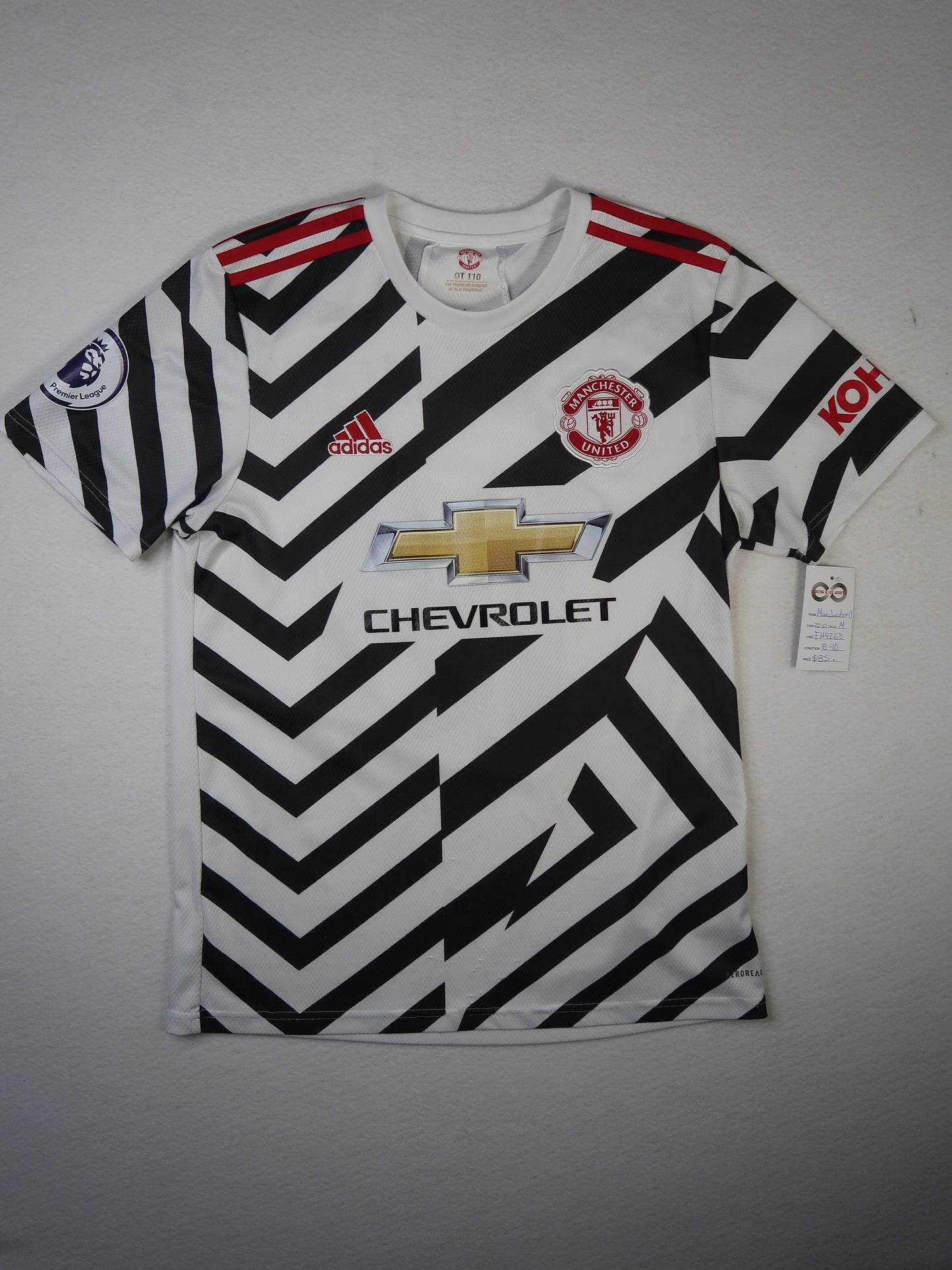 Manchester United third jersey front