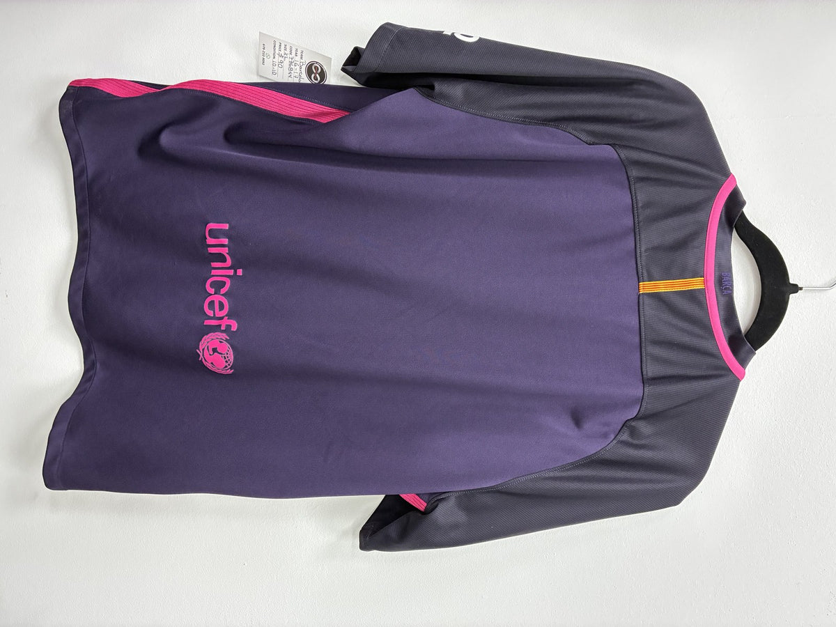 2016-17 Barcelona Away Jersey X-Large