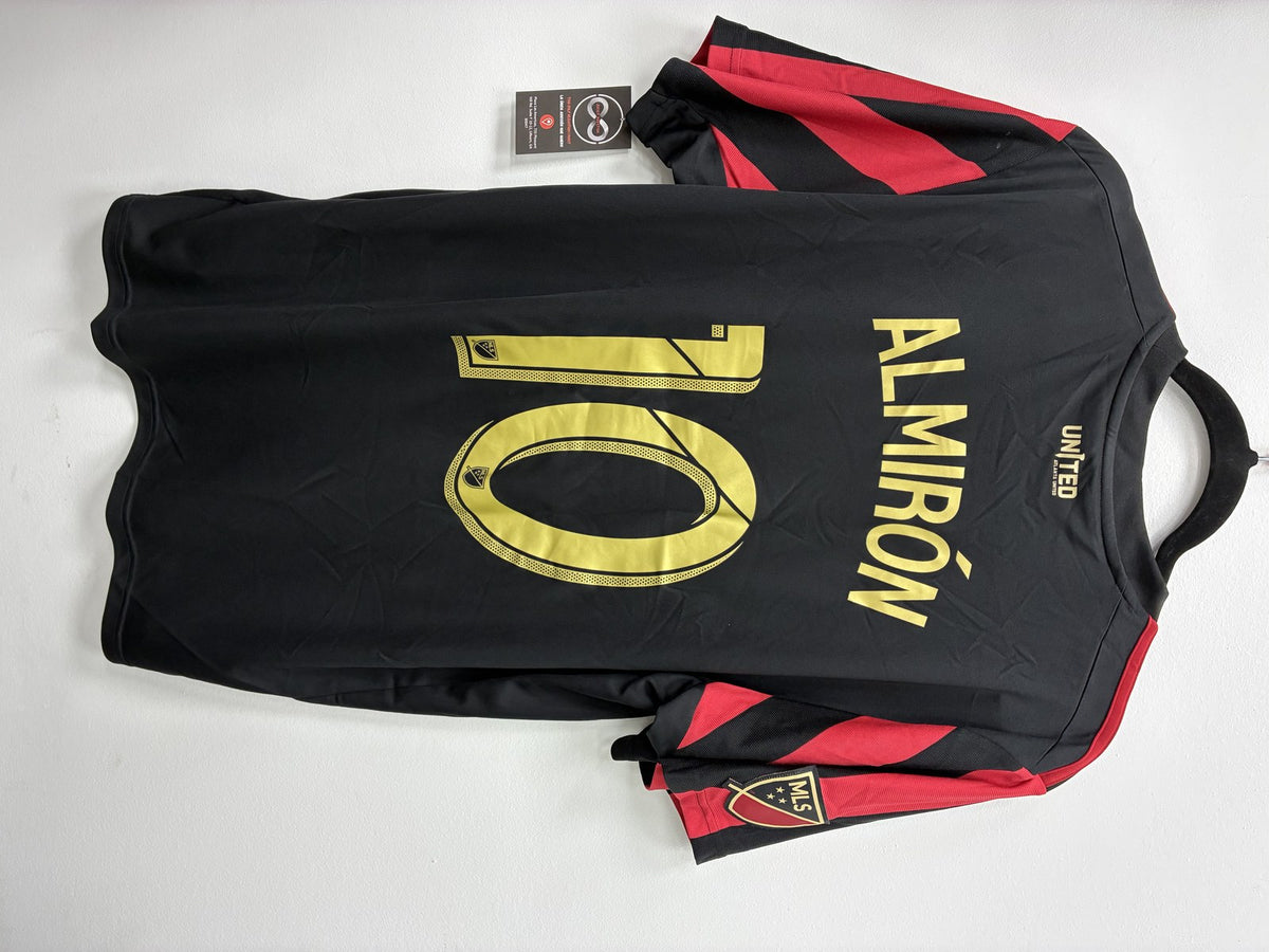 2018-19 Atlanta United Home Jersey Large
