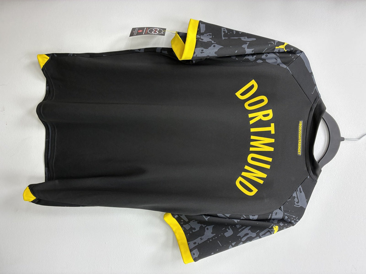 2023-24 Borussia Dortmund Special Edition Jersey Large