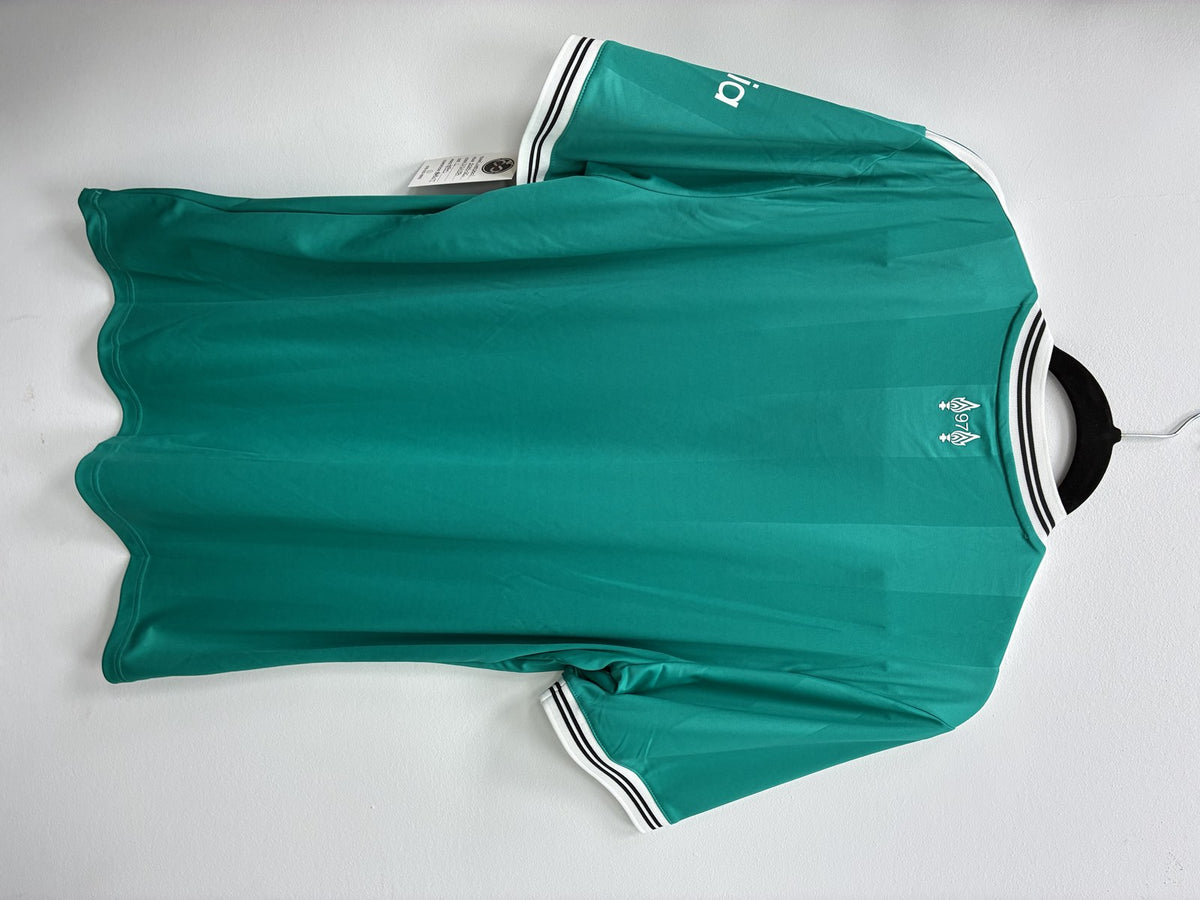 2025-26 Liverpool Away Jersey Large
