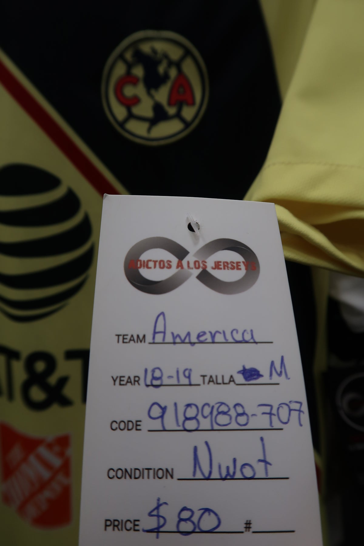 2018-19 Club América Home Jersey / M / 9-10