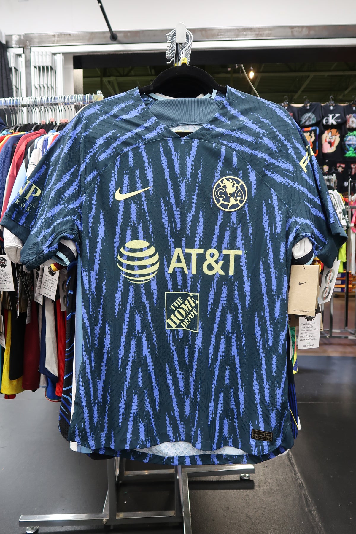 2022-23 Club América Third Jersey (Authentic) / M / 10-10