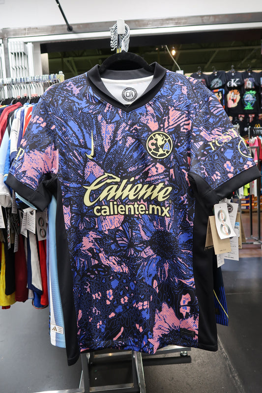 2024-25 Club América Special Edition Jersey / M / 10-10