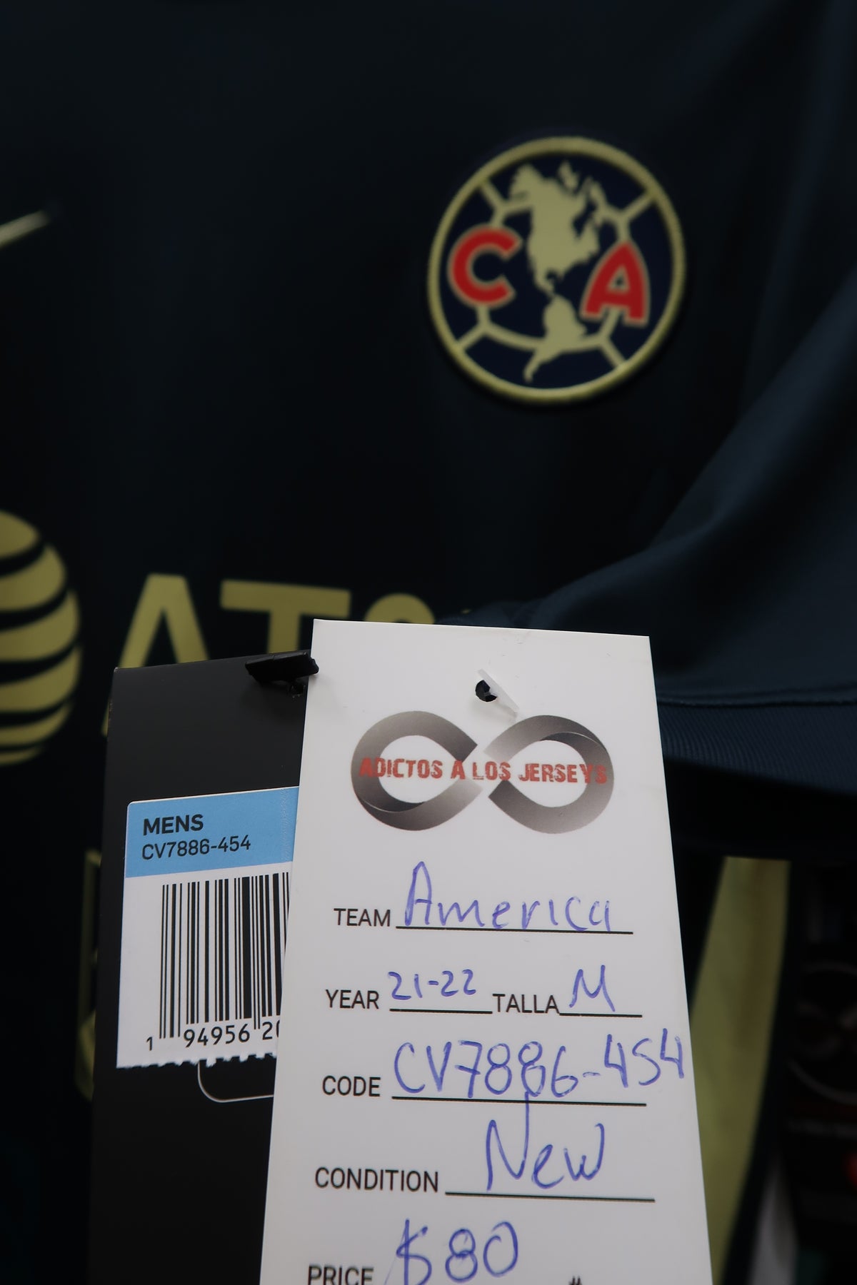 2021-22 Club América Third Jersey / M / 10-10