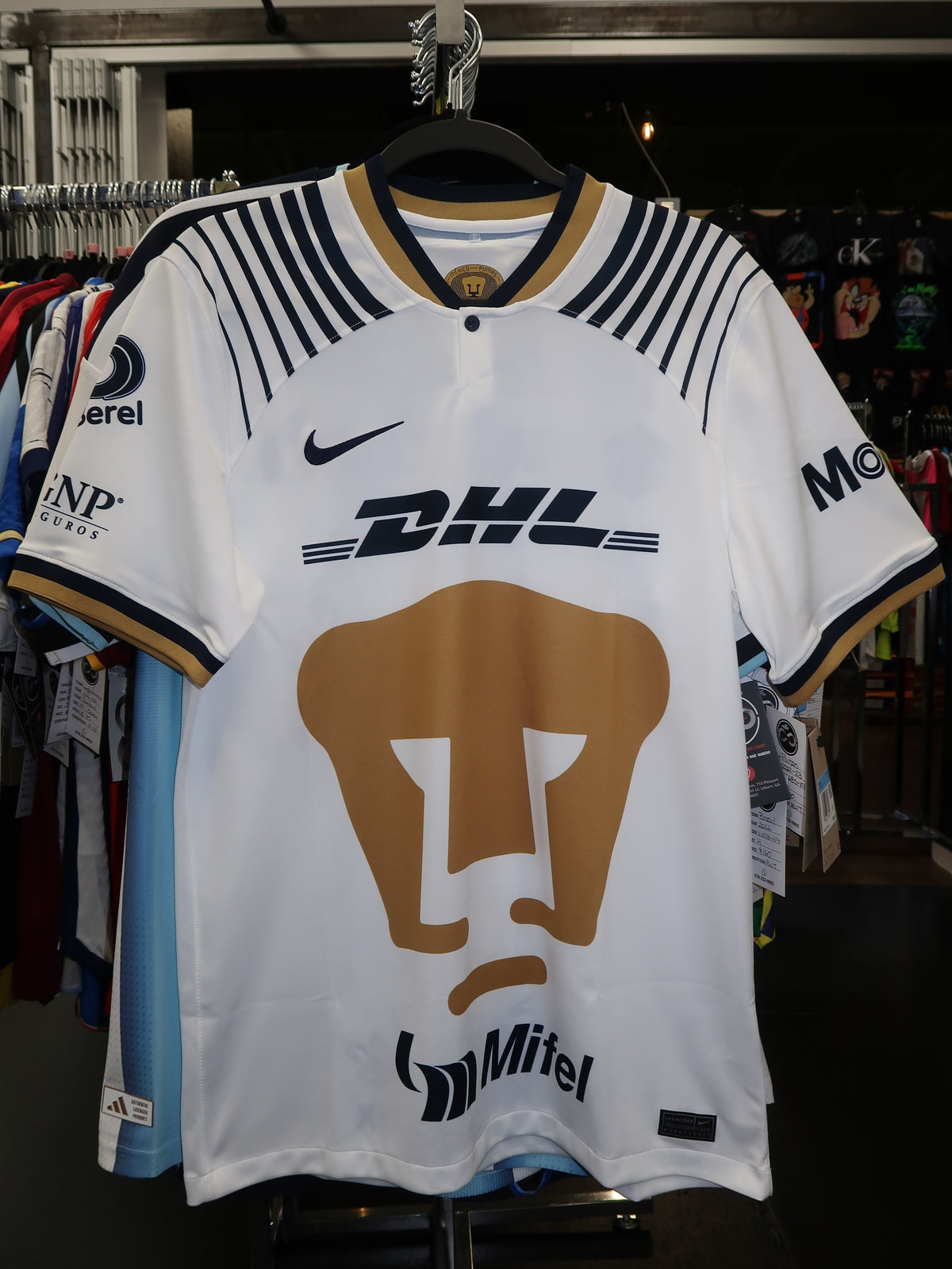2022-23 Pumas UNAM Home Jersey / M / 10-10