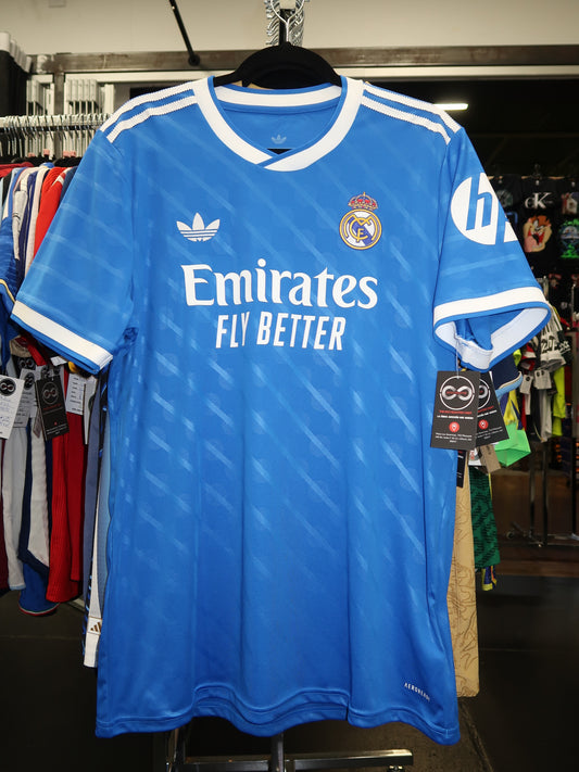 2025-26 Real Madrid Away Jersey / Large / New