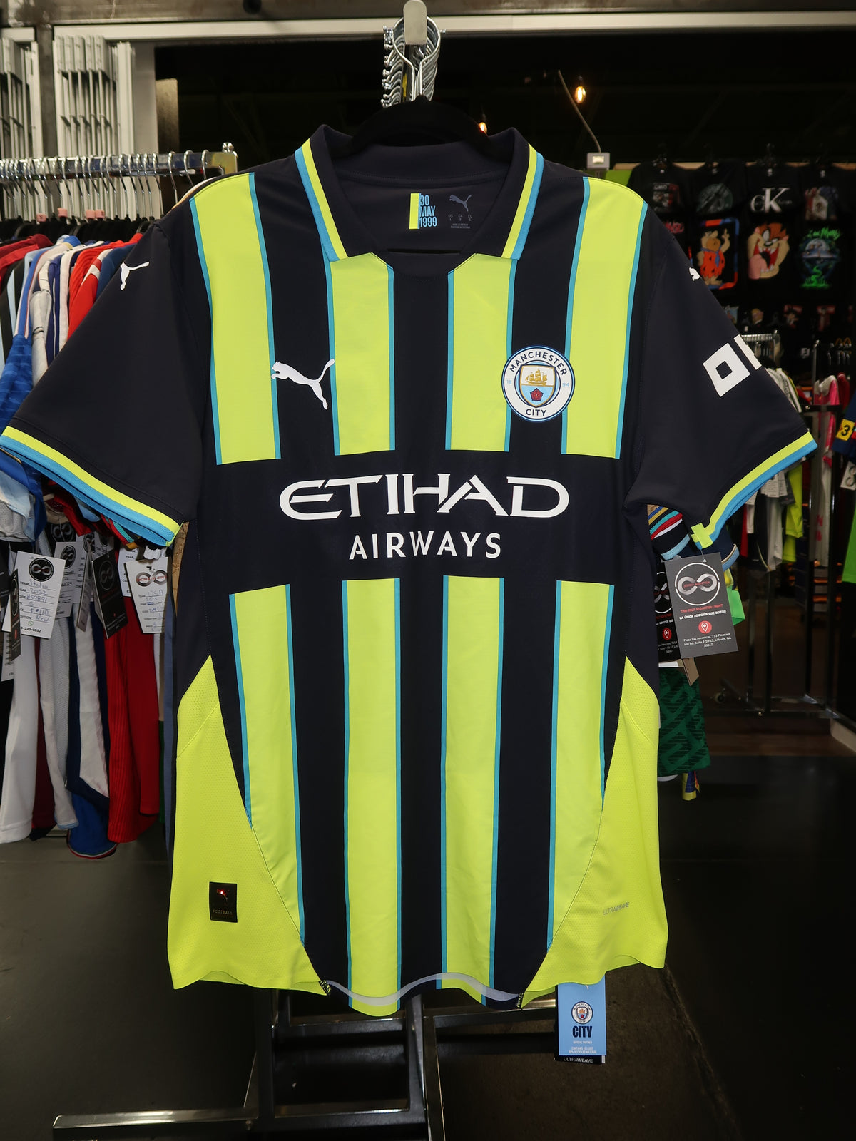 2024-25 Manchester City Away Jersey / Large / New