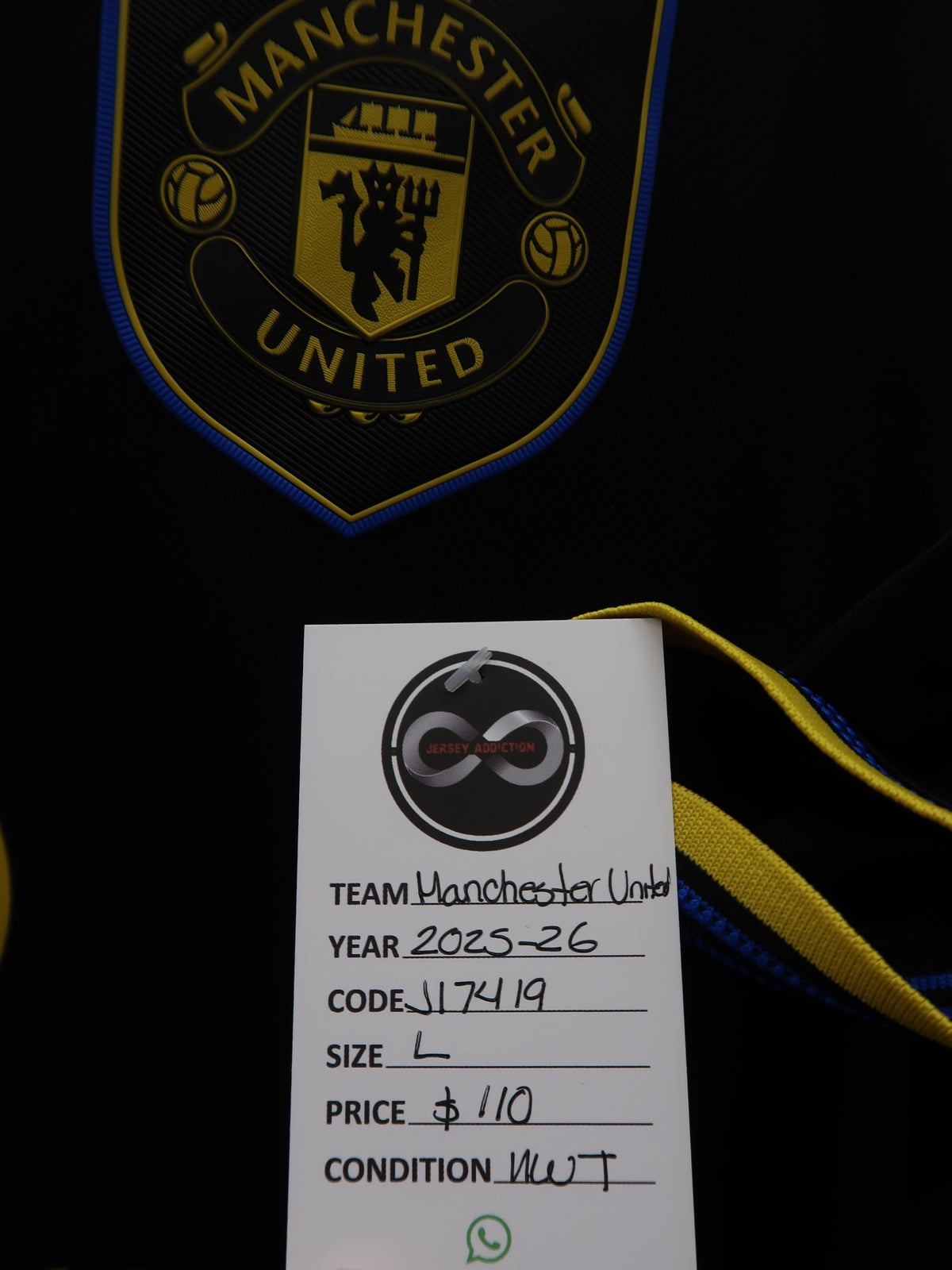 2025-26 Manchester United Away Jersey / Large / New