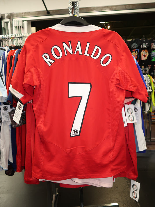 2004-05 Manchester United Ronaldo 7 Home Jersey