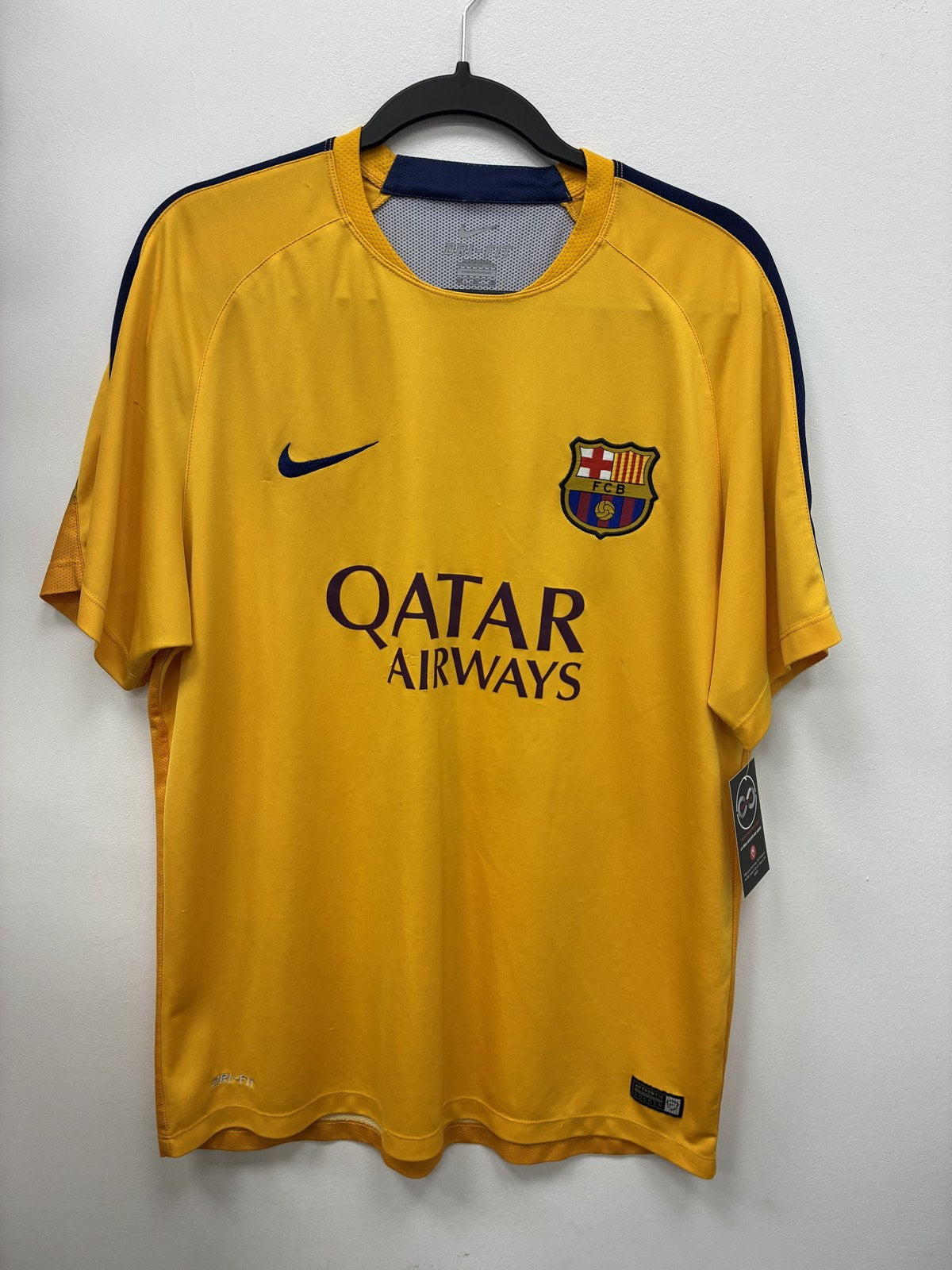 2015-16 Barcelona Away Jersey X-Large