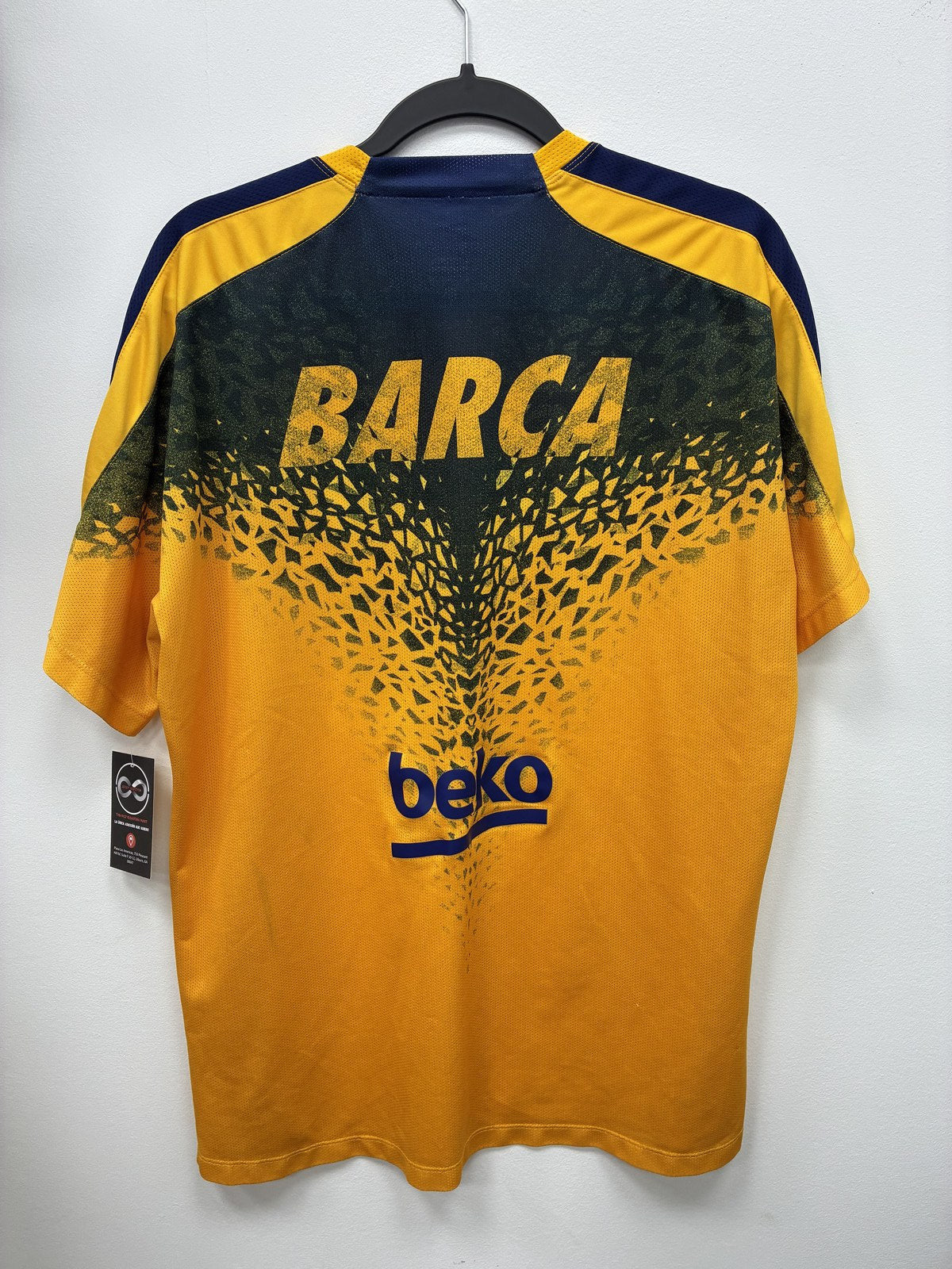 2015-16 Barcelona Away Jersey X-Large