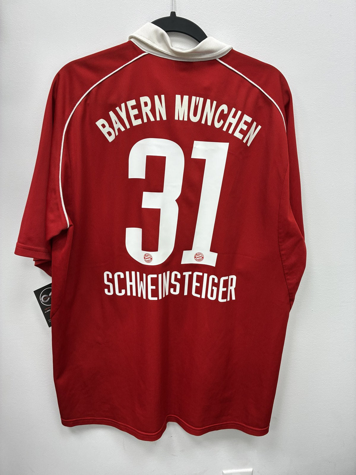 2005-06 Bayern Munich Home Jersey X-Large