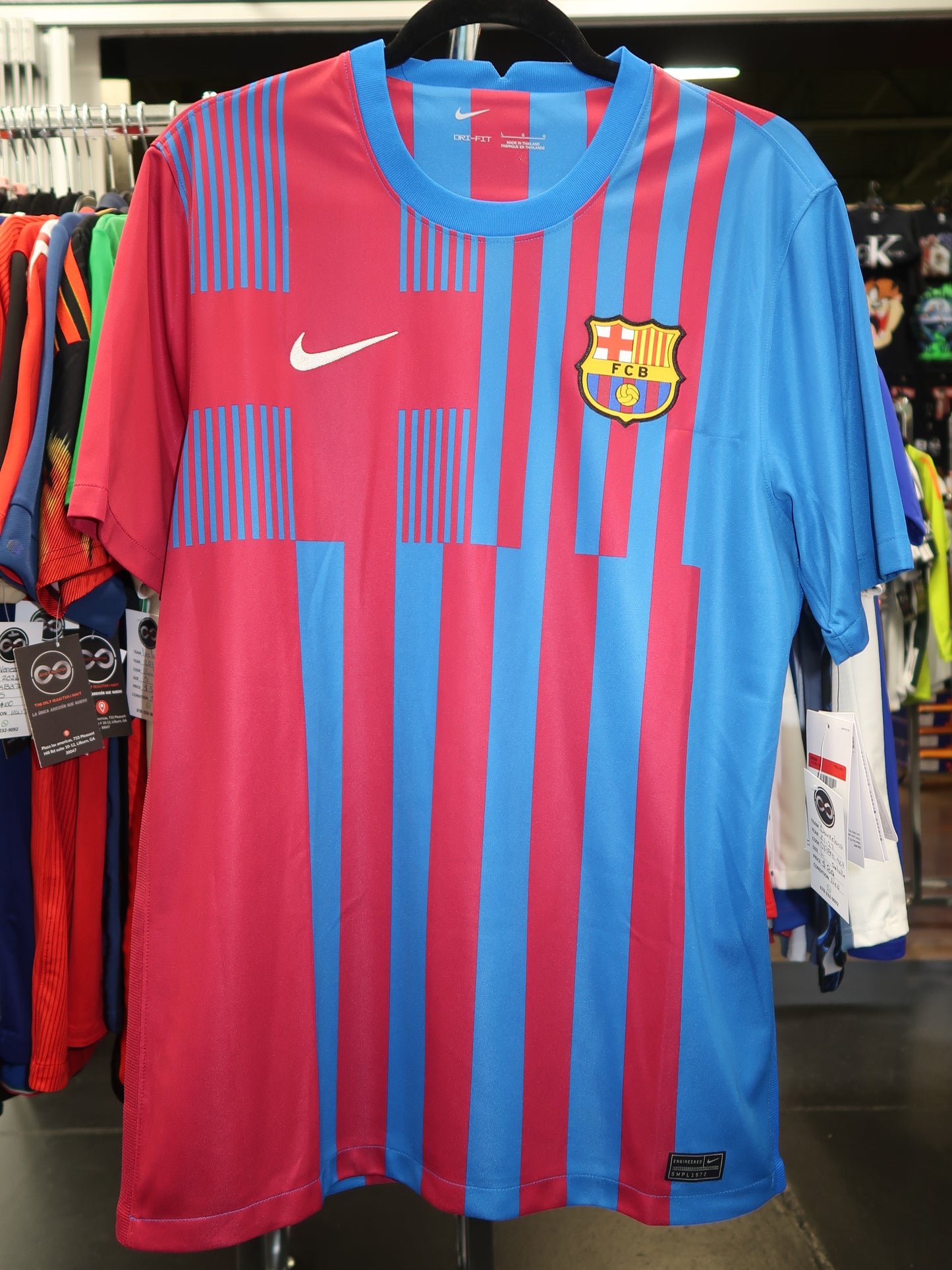 2021-22 Barcelona Home Jersey L New