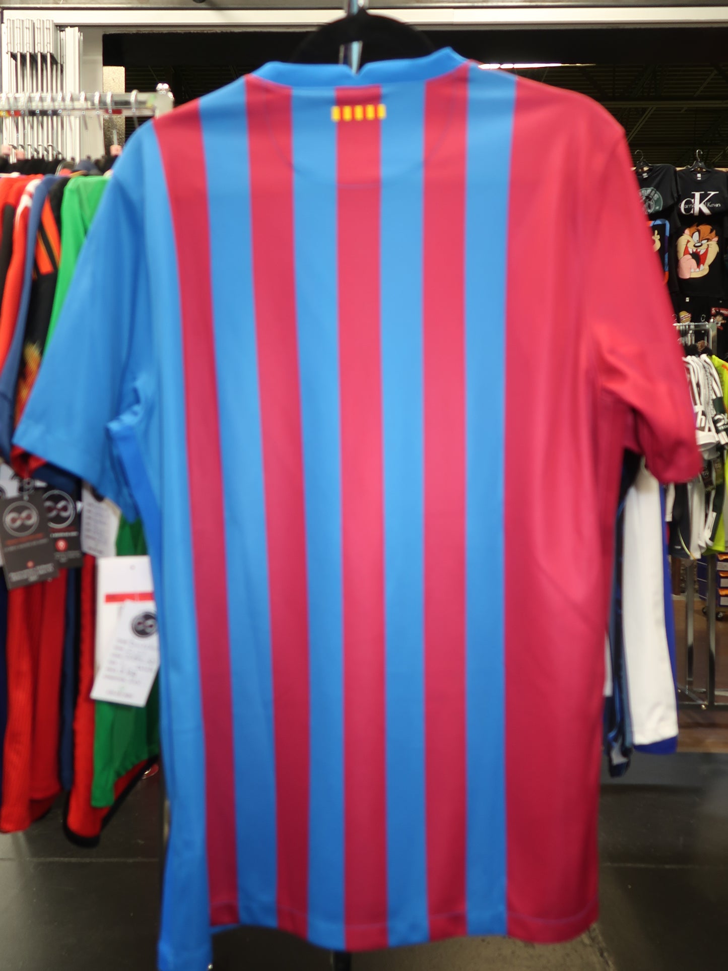 2021-22 Barcelona Home Jersey L New