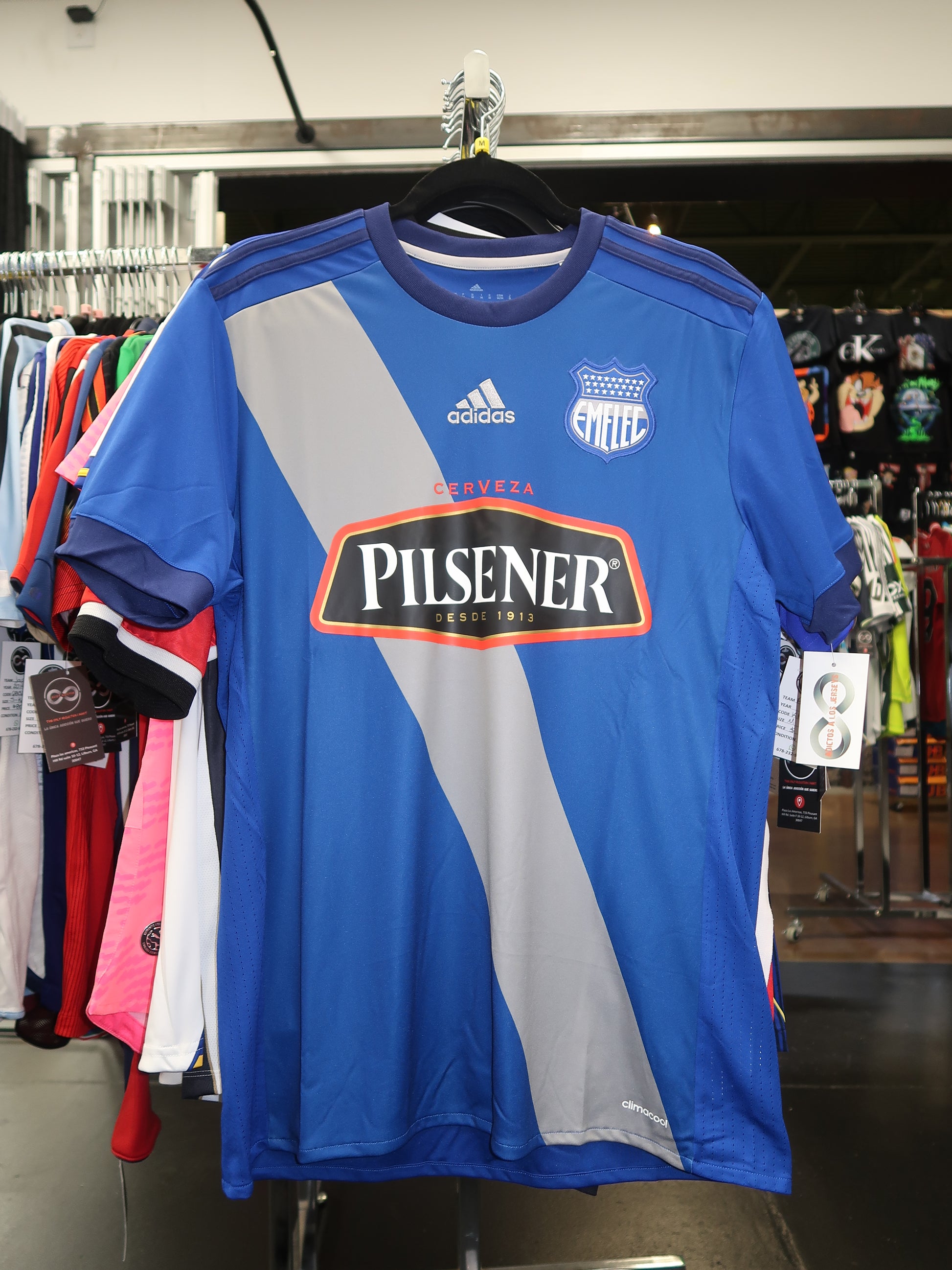 2017-18 Emelec Home Jersey front