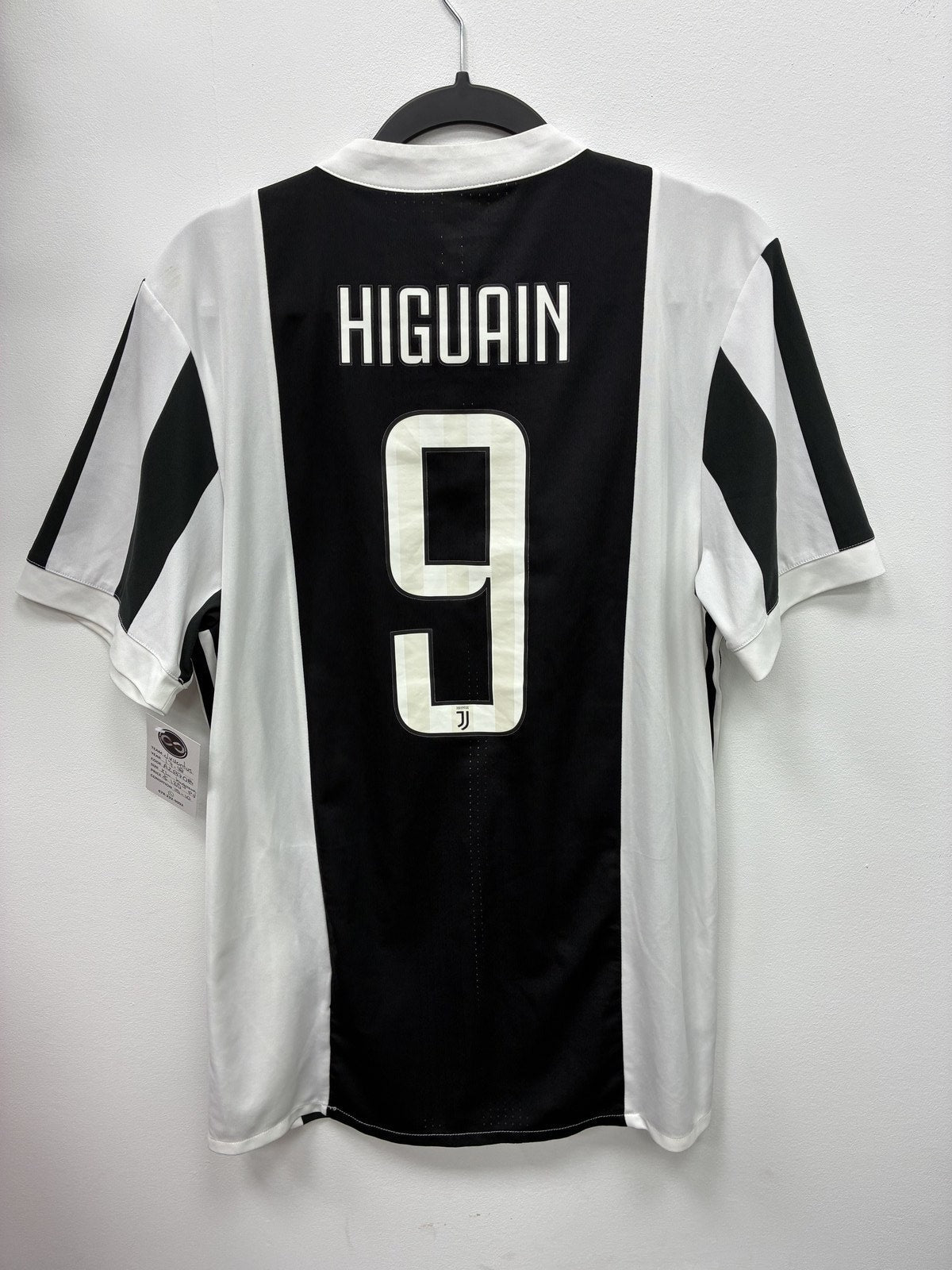 2017-18 Juventus Home Jersey X-Large