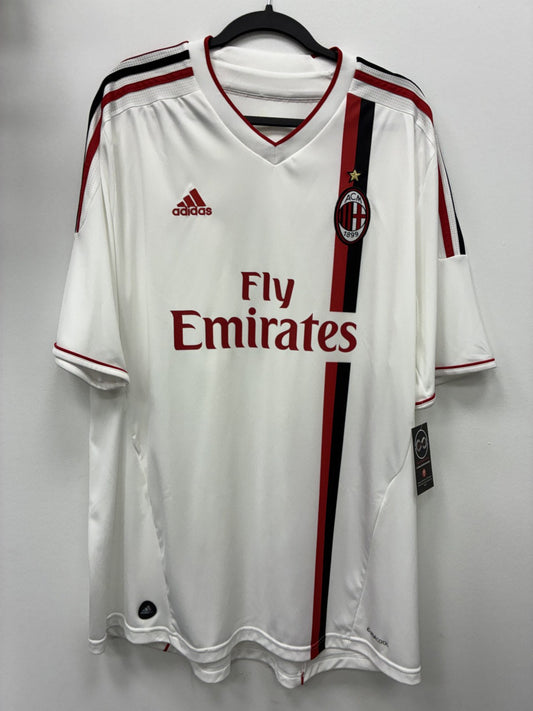 2011-12 AC Milan Away Jersey XX-Large