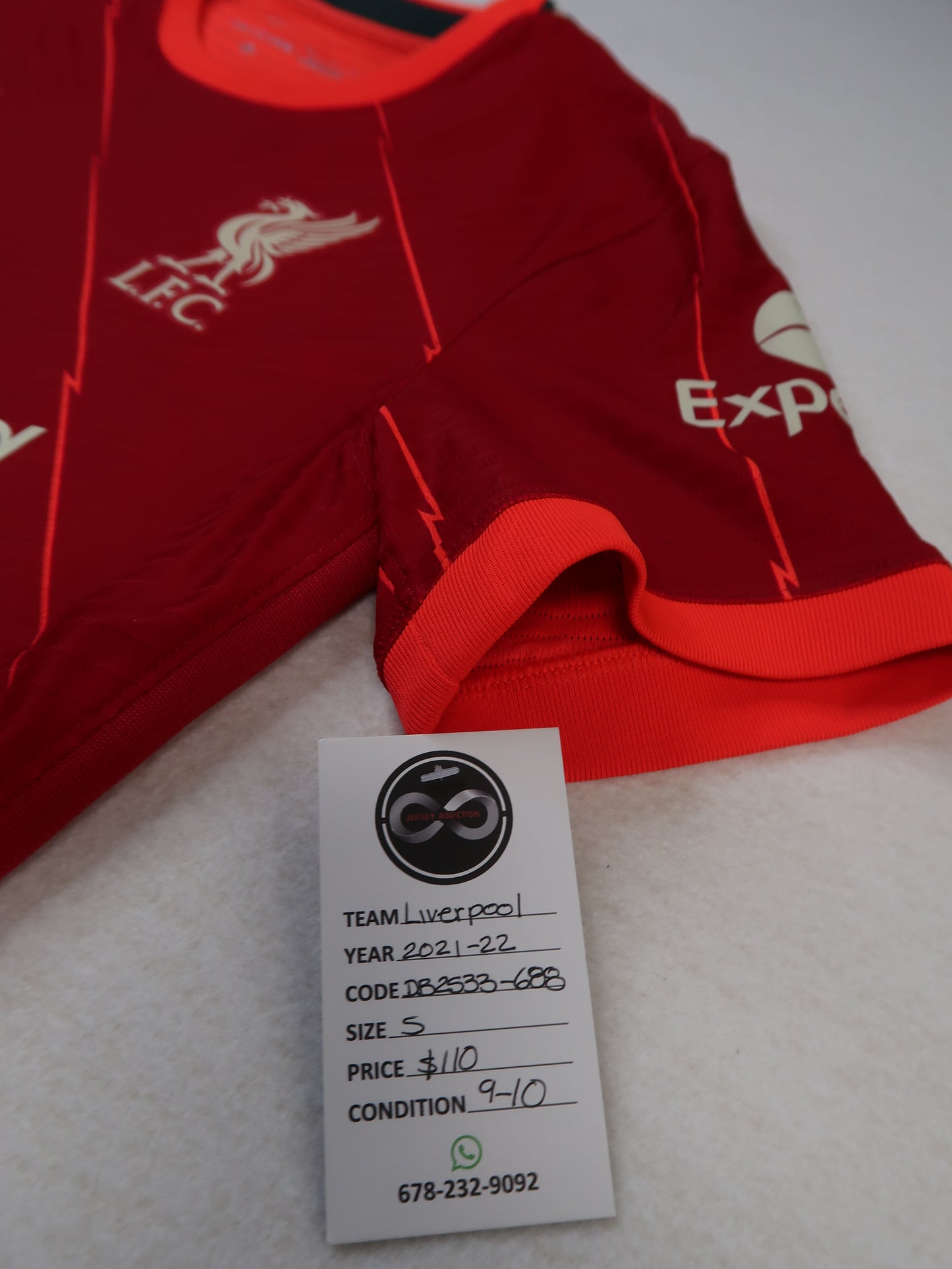 2021-22 Liverpool Home Jersey tag