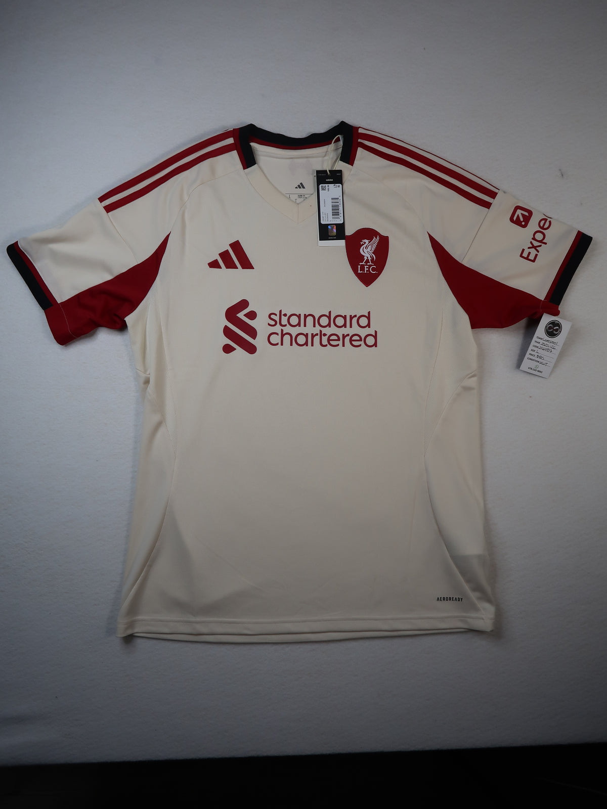 2025-26 Liverpool Away Jersey / Large / NWT
