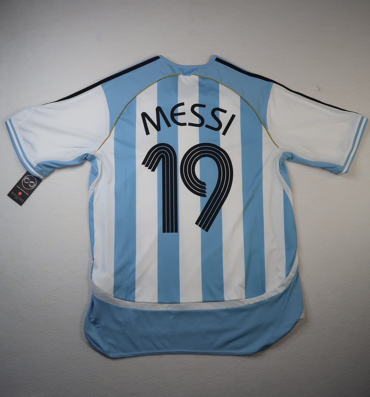 2026 Argentina Messi 19 Home Jersey / Large / NWT