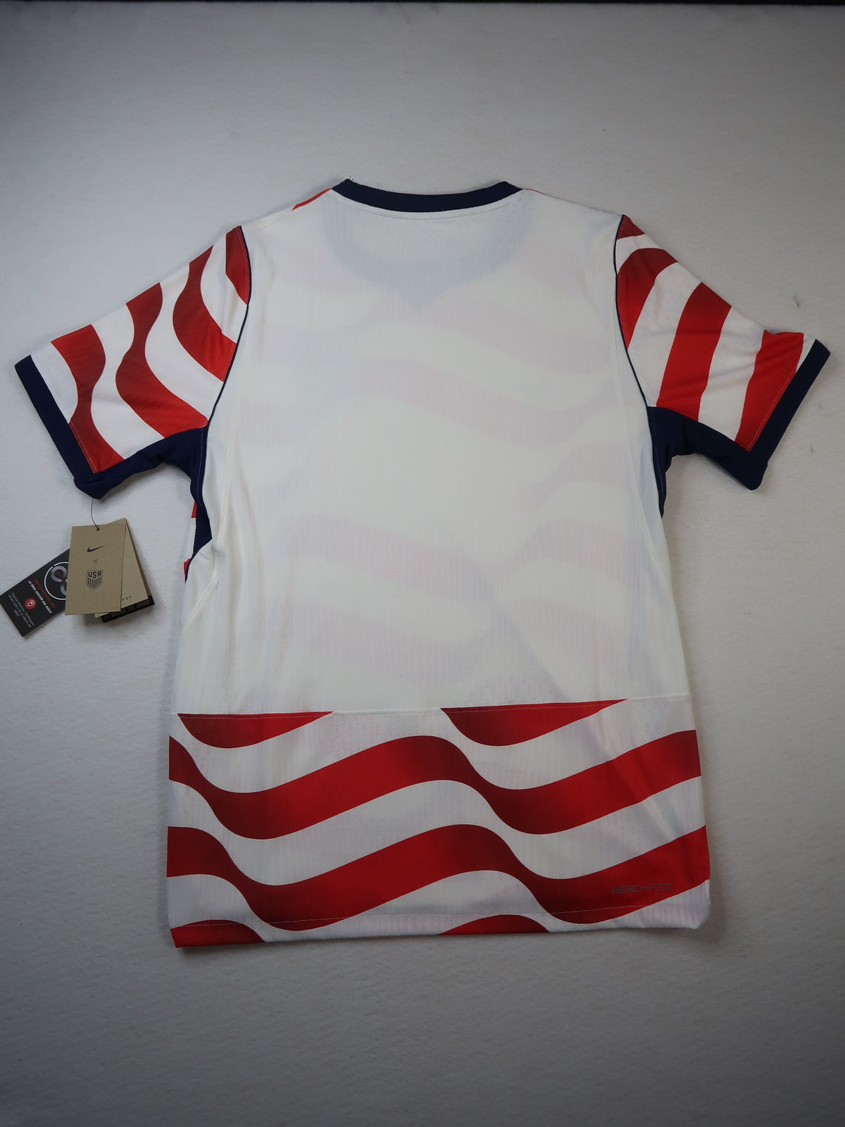 2026 United States Home Player Version Jersey / Large / NWT