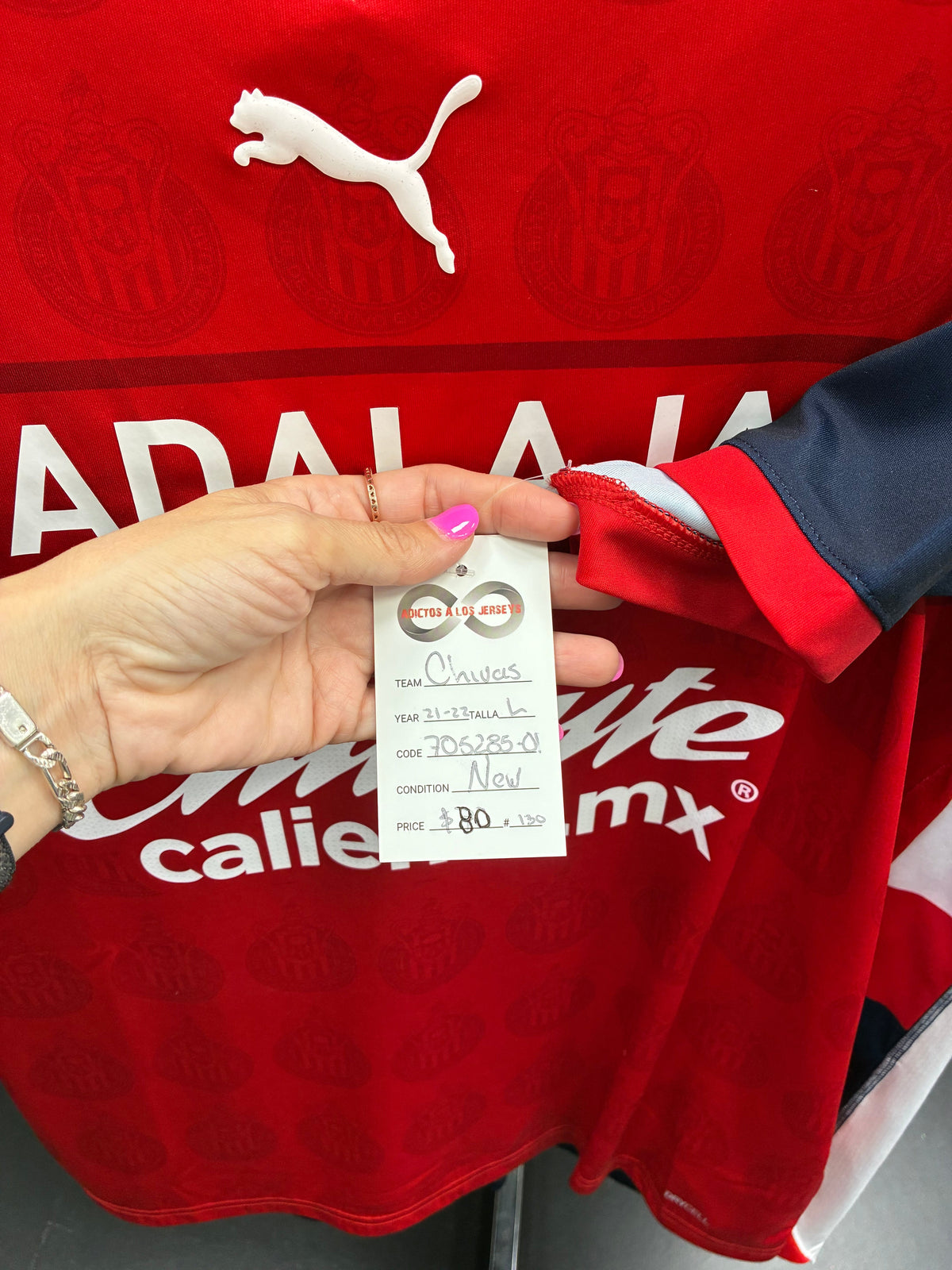 2021-22 Chivas de Guadalajara home jersey fabric close-up
