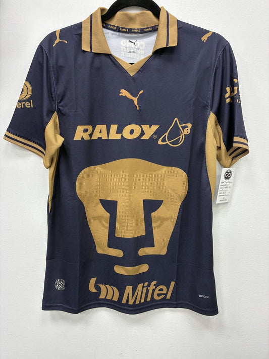 2026-27 Pumas UNAM Special Edition (Como No Te Voy A Querer) Jersey Medium