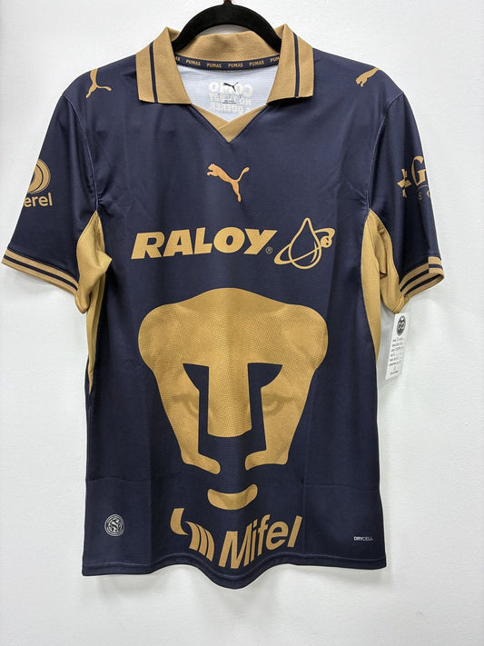 2026-27 Pumas UNAM Special Edition (Como No Te Voy A Querer) Jersey Large