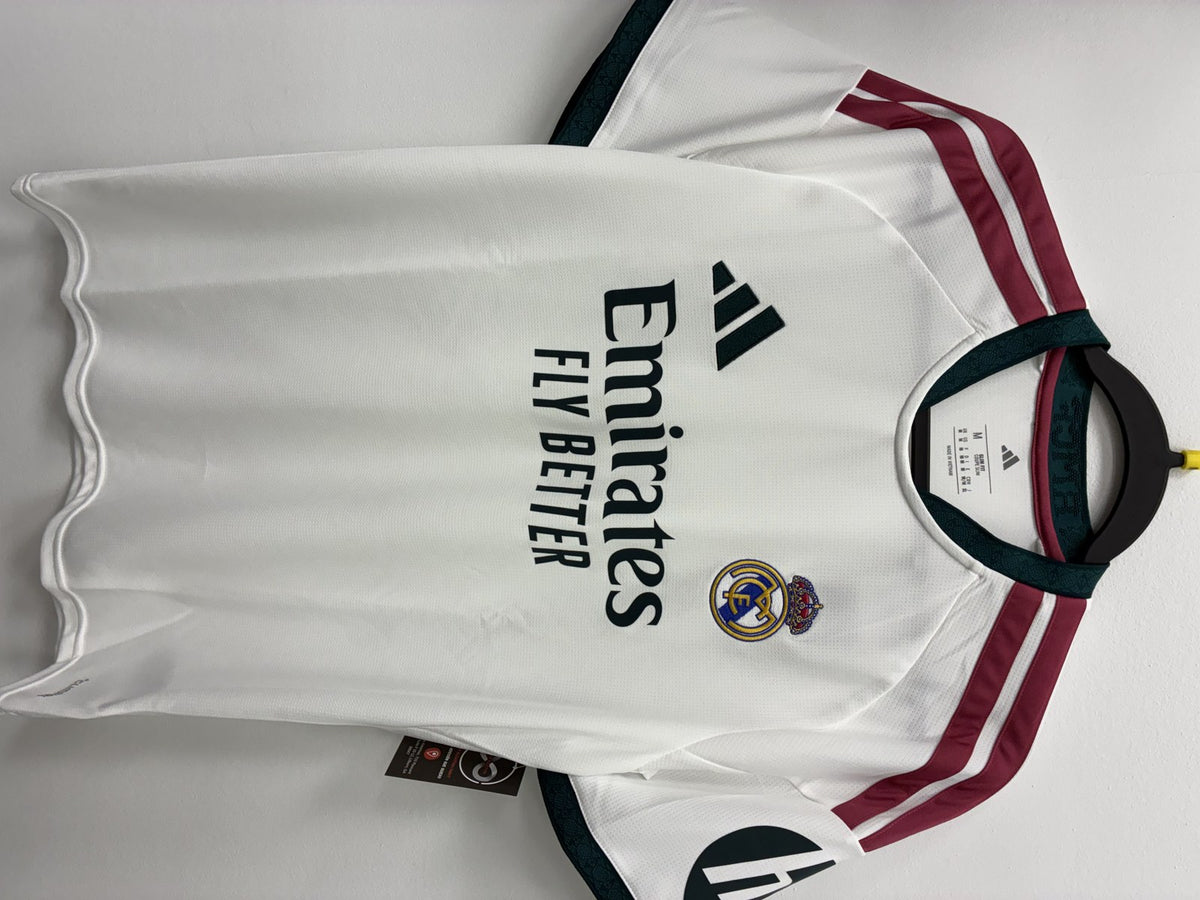 2026-27 Real Madrid Home Jersey Medium