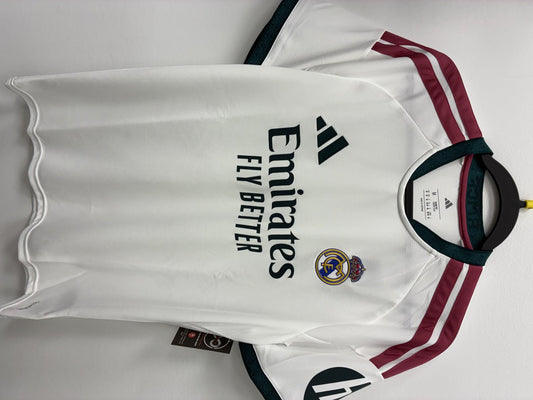 2026-27 Real Madrid Home Jersey Medium