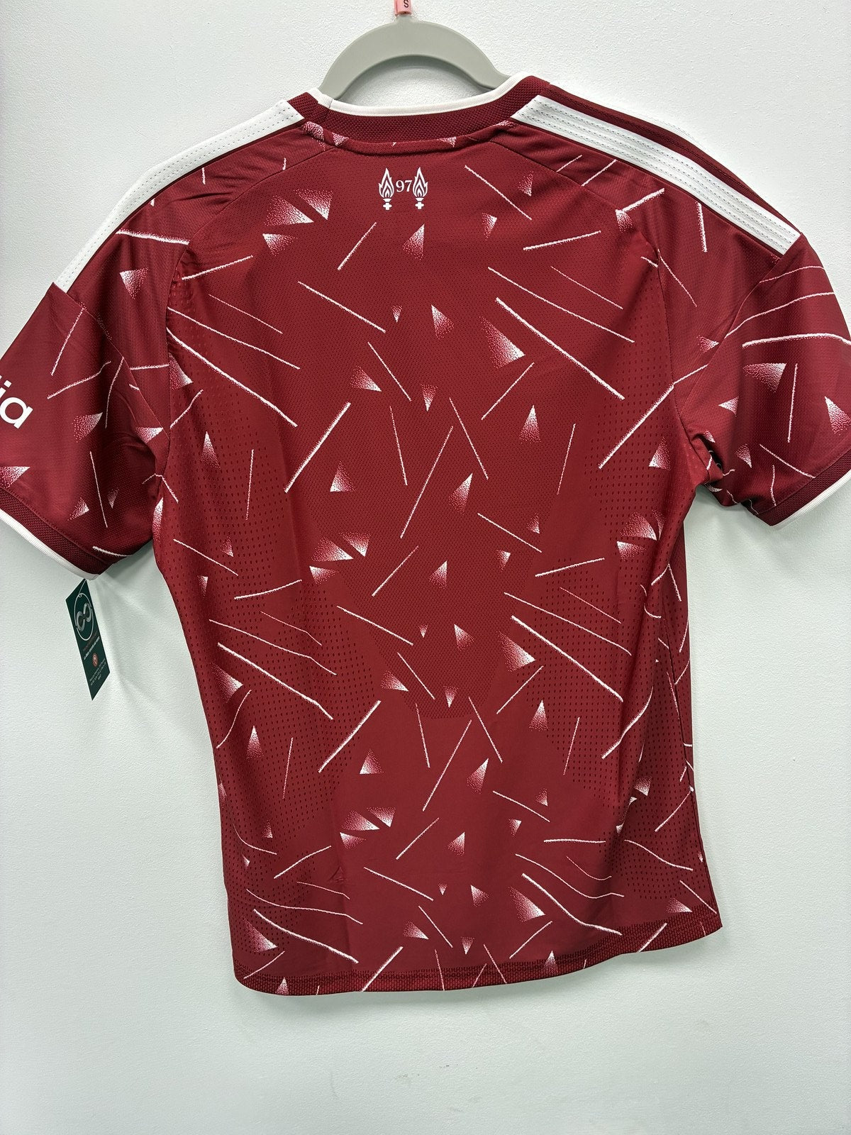 2026-27 Liverpool Home Jersey X-Large