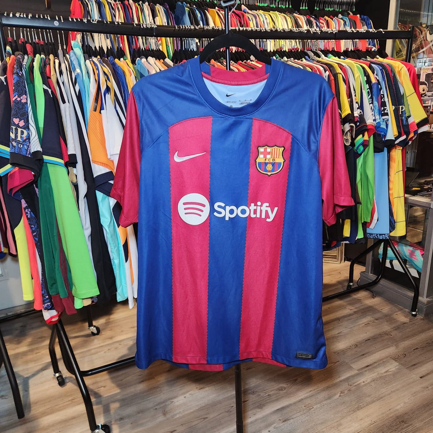 2023-24 FC Barcelona Pedri 8 Home Jersey / X Large / Used