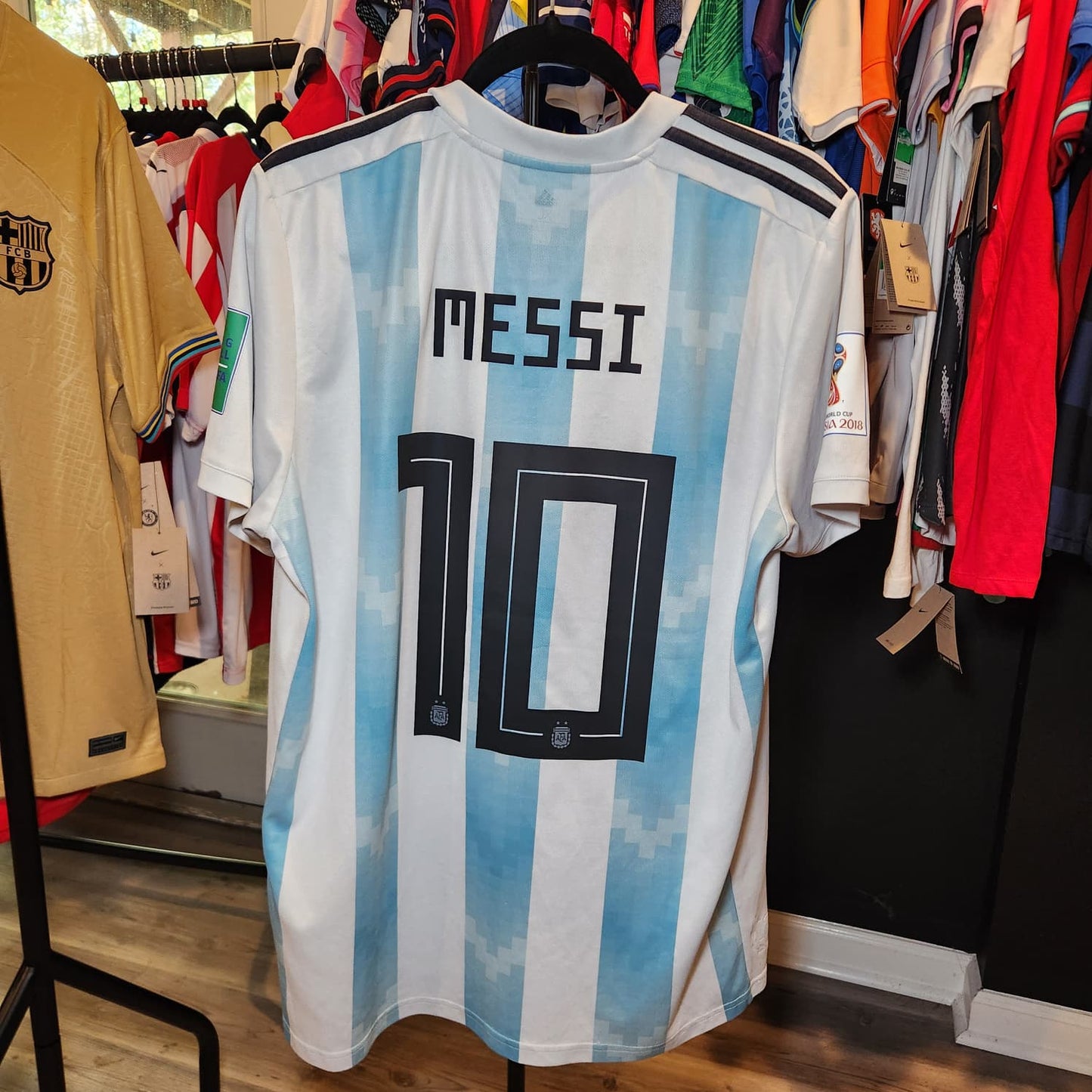 2018 Argentina Messi 10 Home Jersey / XLarge / Used 8/10