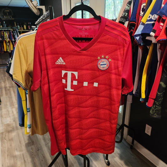 2019-20 Bayern Munich Boateng 17 Home Jersey / XLarge / New